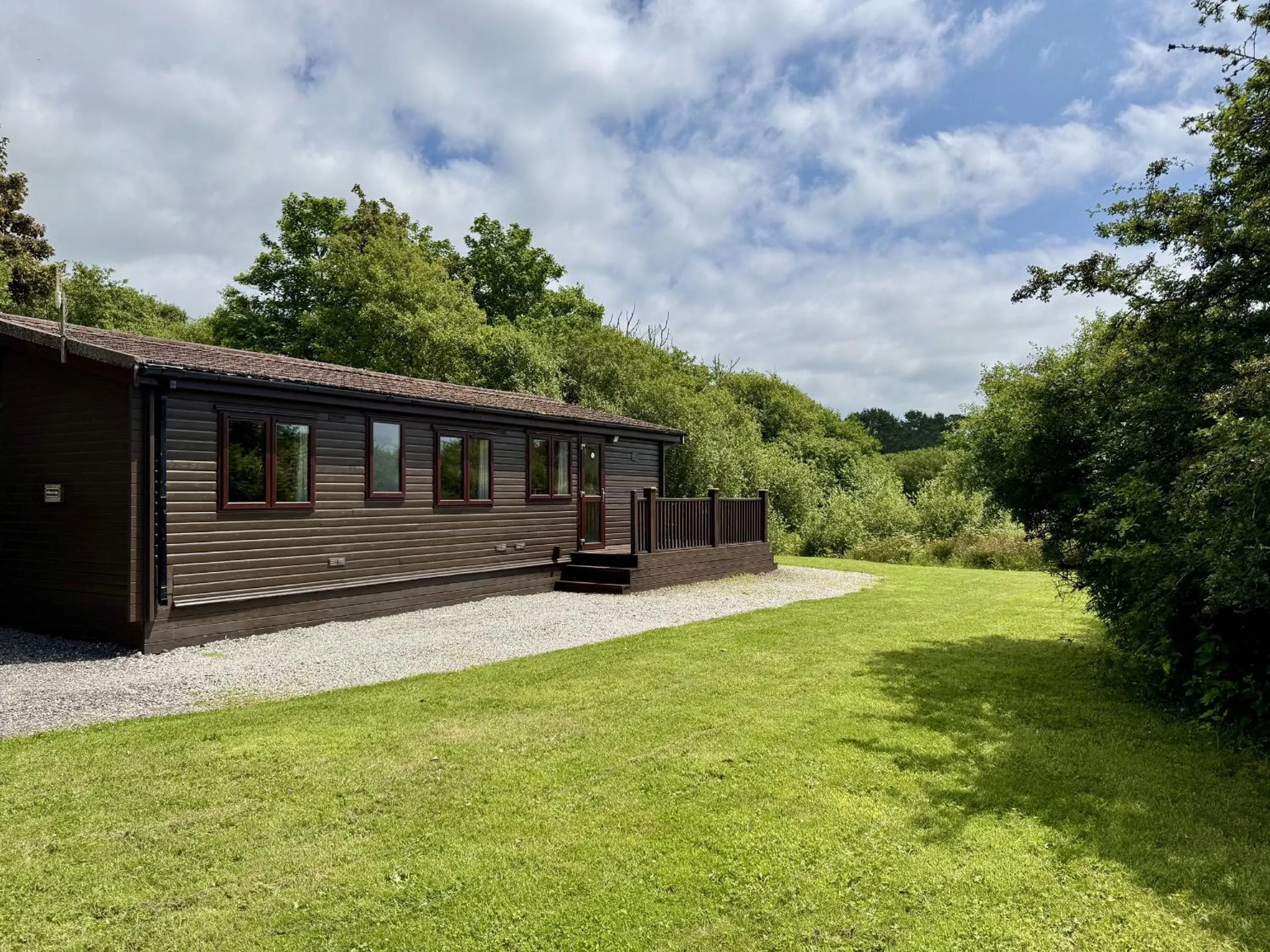 Property building in Willow Lodge