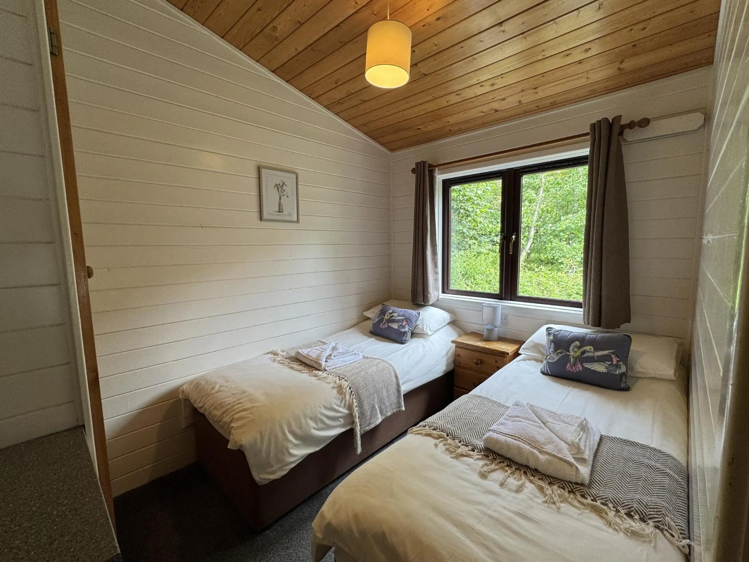 Property building, Bed in Willow Lodge