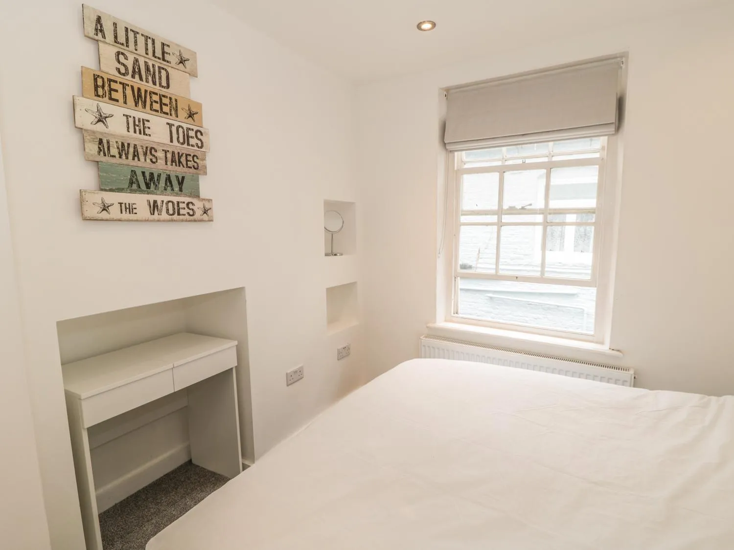 Bed in 11A Church Street