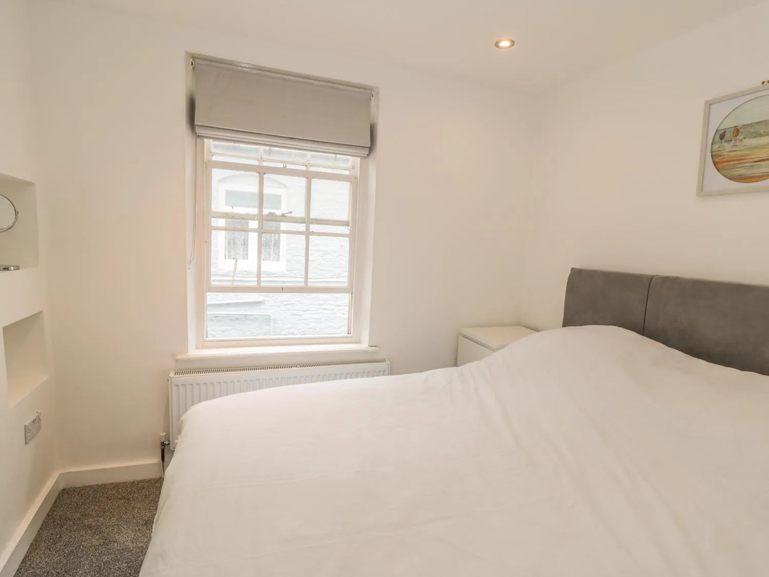 Bed in 11A Church Street