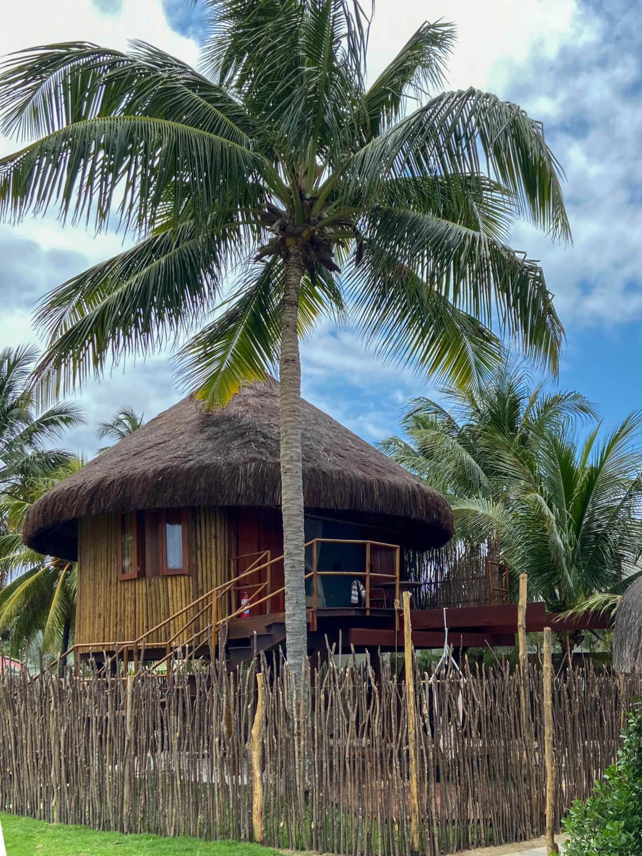 Property building in Carneiros Paradiso