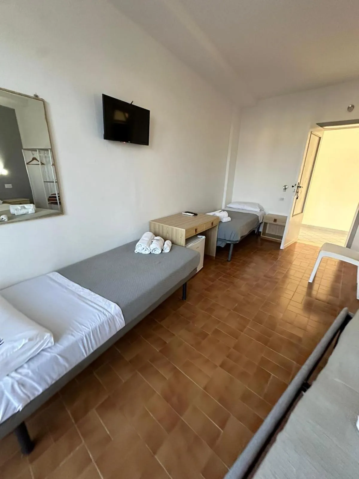 Bed in Hotel Residence il villaggio Lì cylentos Policastro Scario a 100 mt dal mare