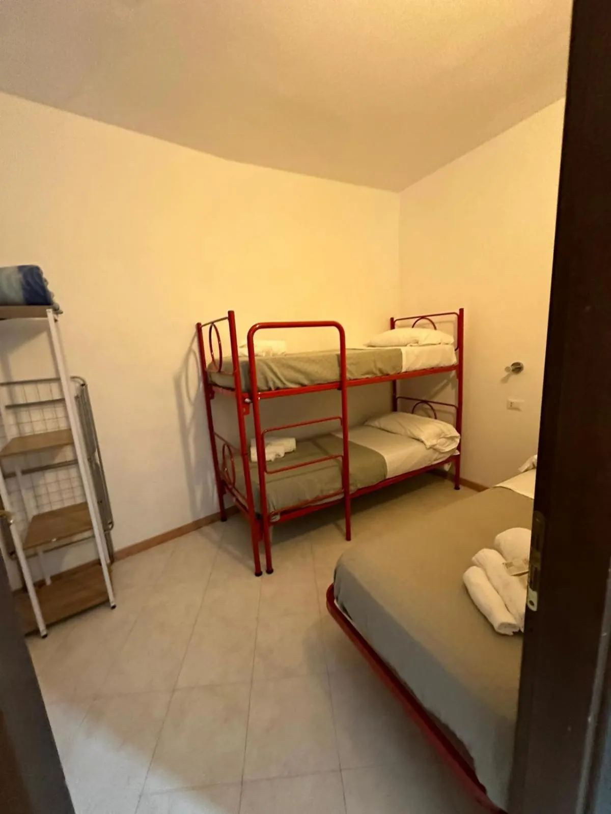 Bed in Hotel Residence il villaggio Lì cylentos Policastro Scario a 100 mt dal mare