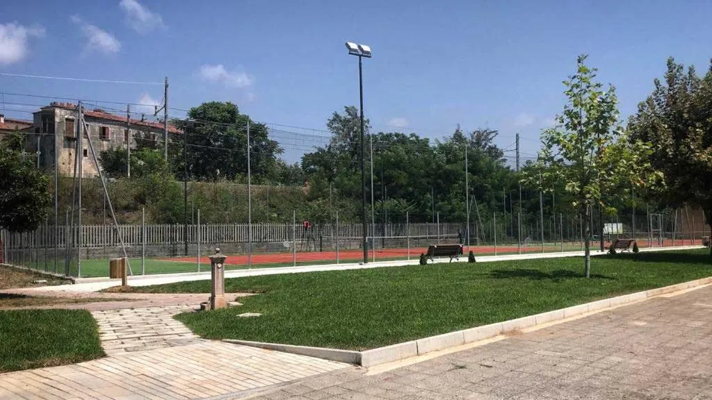 Tennis court in Hotel Residence il villaggio Lì cylentos Policastro Scario a 100 mt dal mare