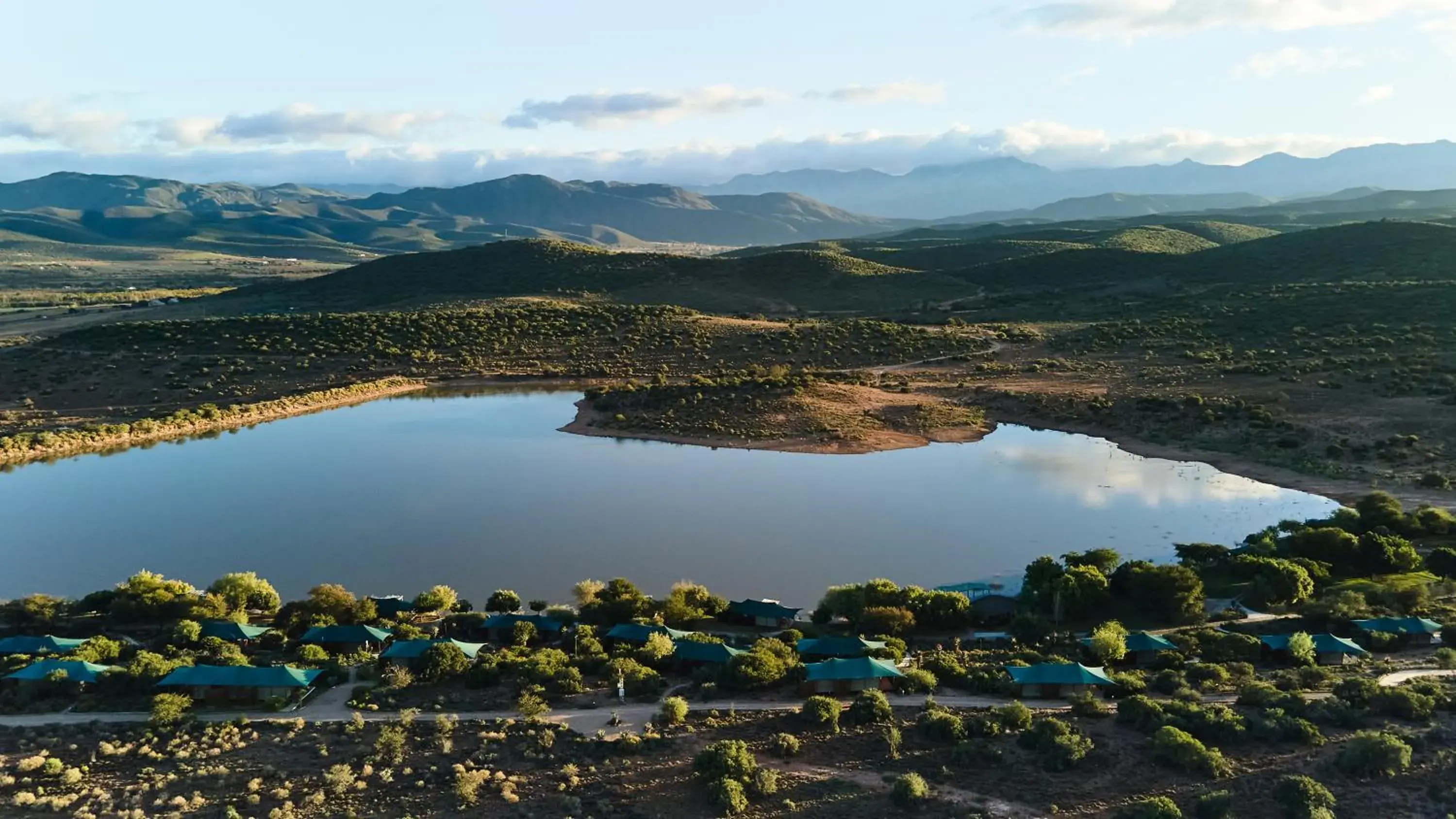 Property building in Buffelsdrift Game Lodge Property building in Buffelsdrift Game Lodge