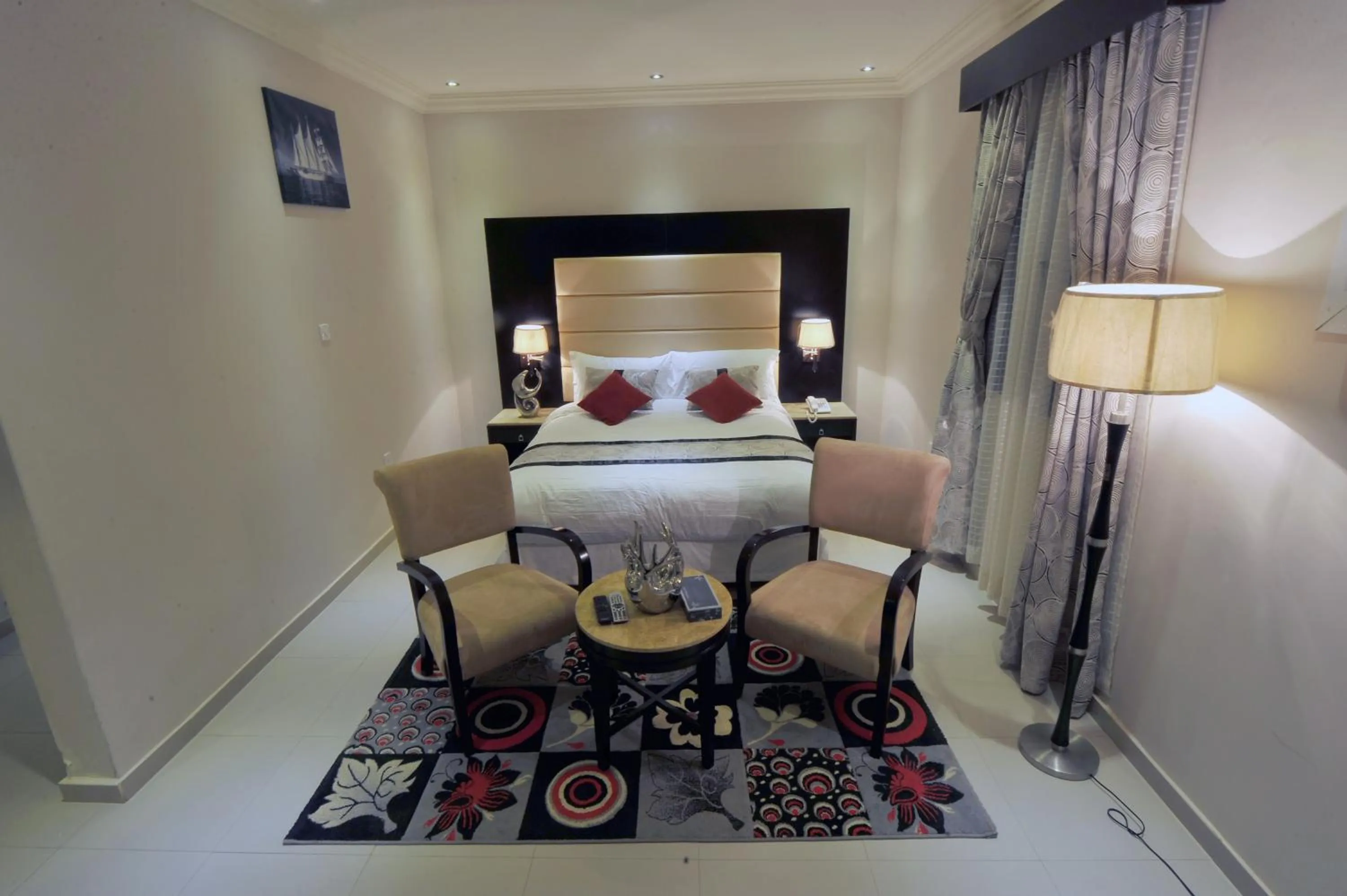 Photo of the whole room in Al Janaderia Suites 7