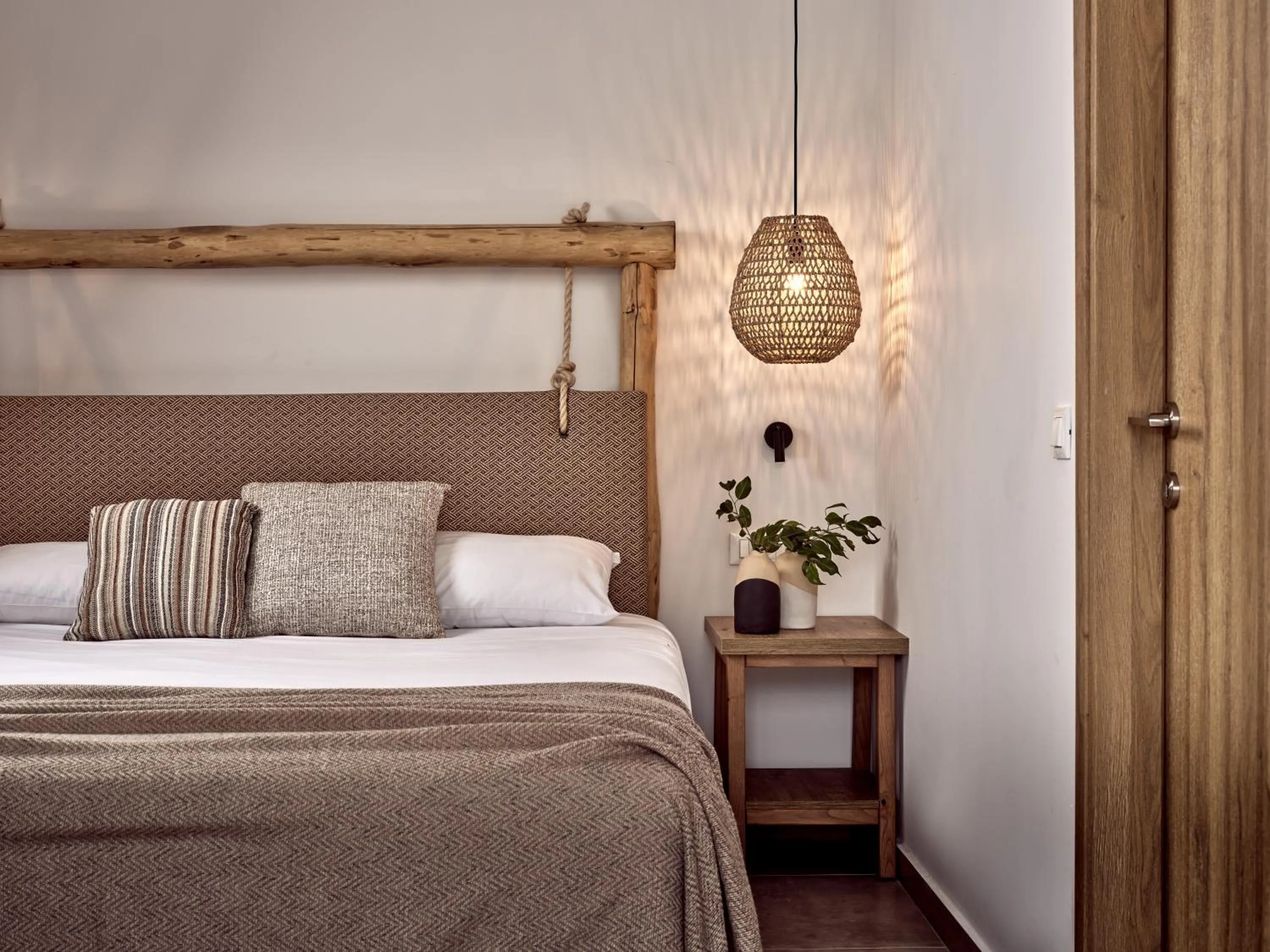 Bed in Troulis Apart-Hotel