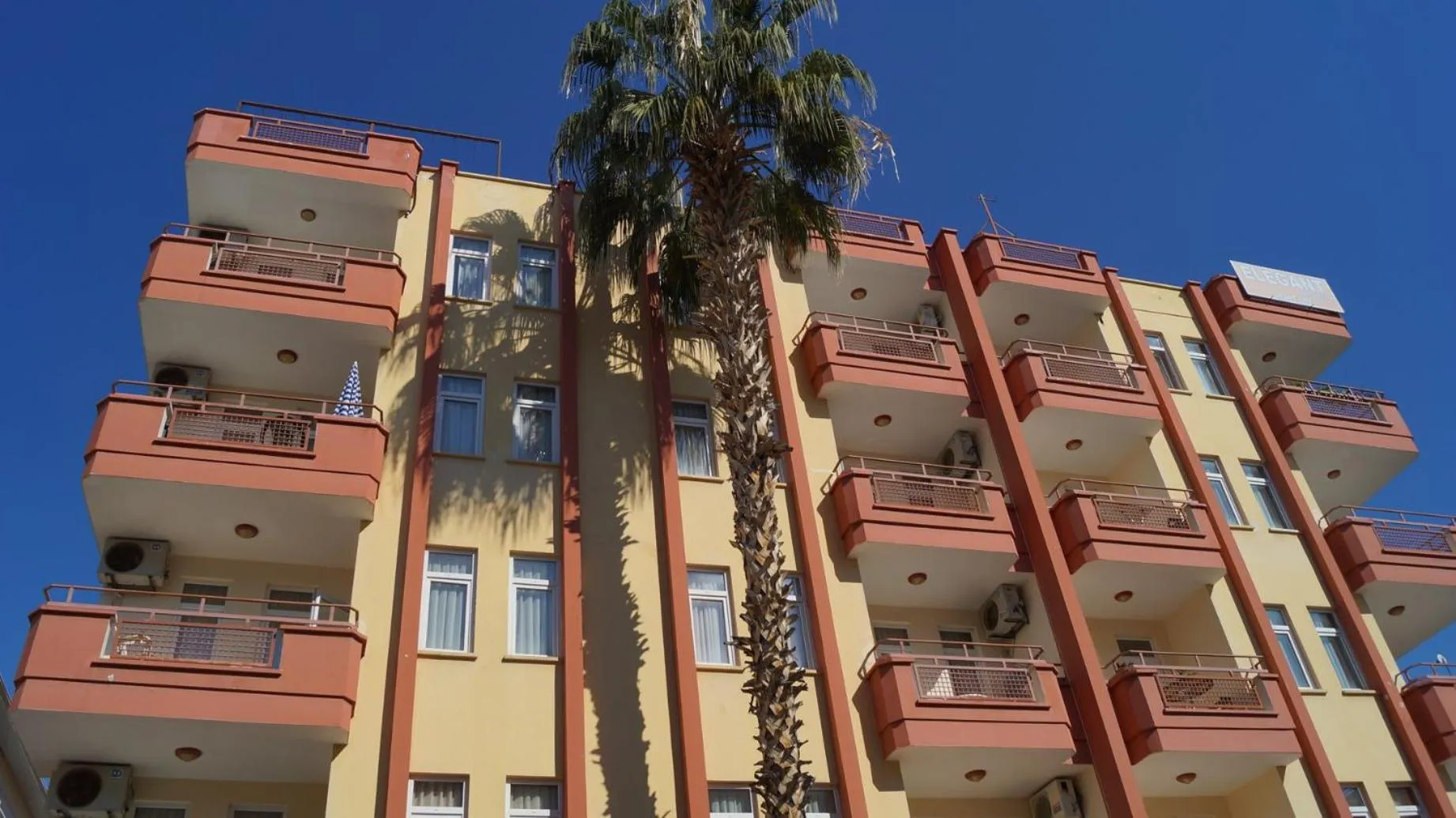 Baronessa Apart Hotel