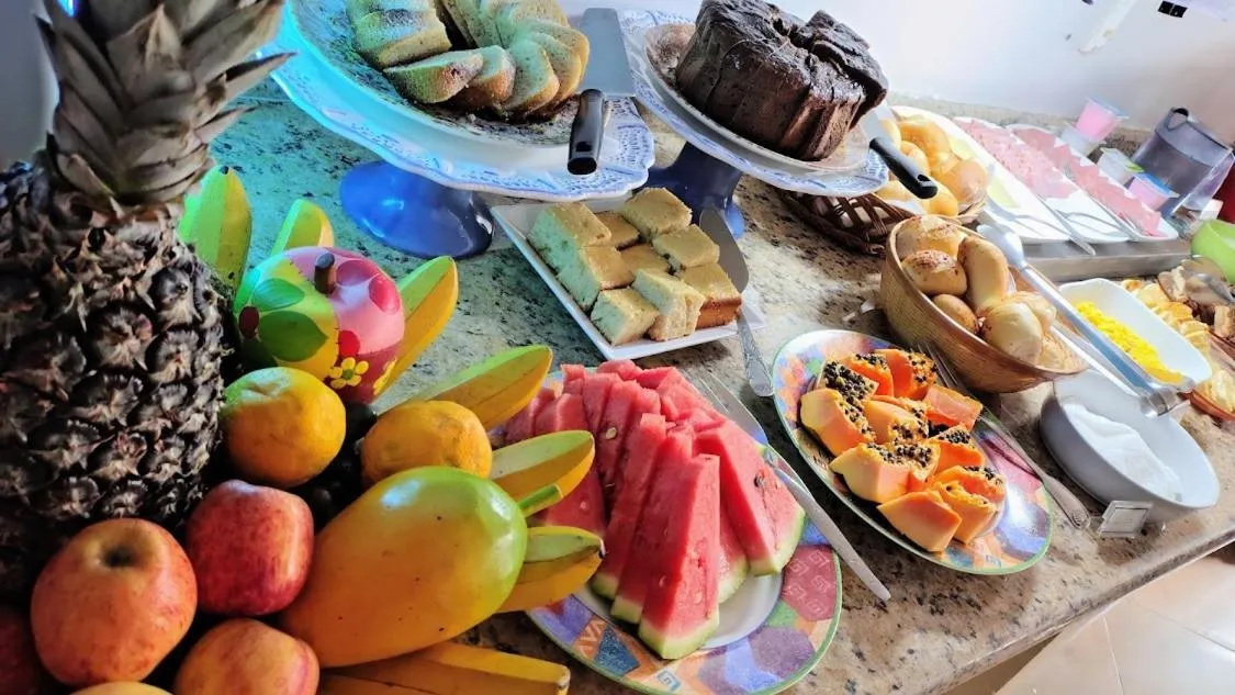 Continental breakfast in Hotel Pousada Iracemar - Piscina Aquecida