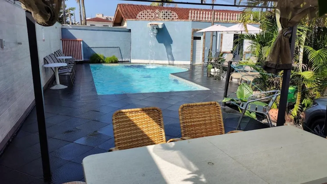 Pool view in Hotel Pousada Iracemar - Piscina Aquecida