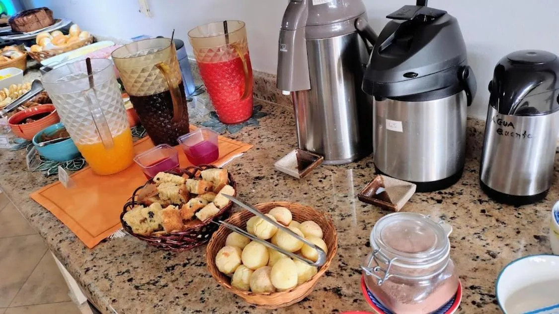 Buffet breakfast in Hotel Pousada Iracemar - Piscina Aquecida
