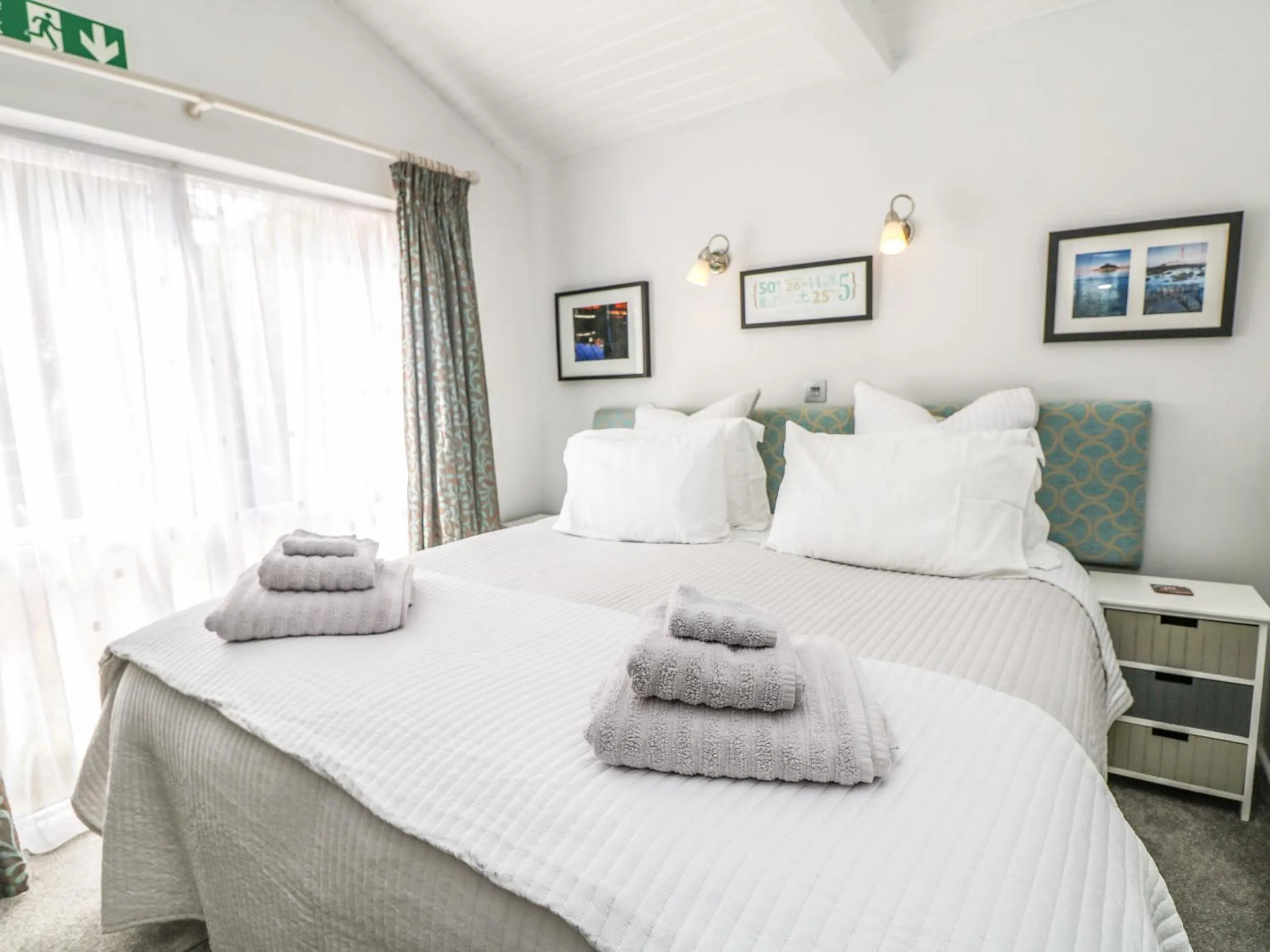 Property building, Bed in Little Westwards