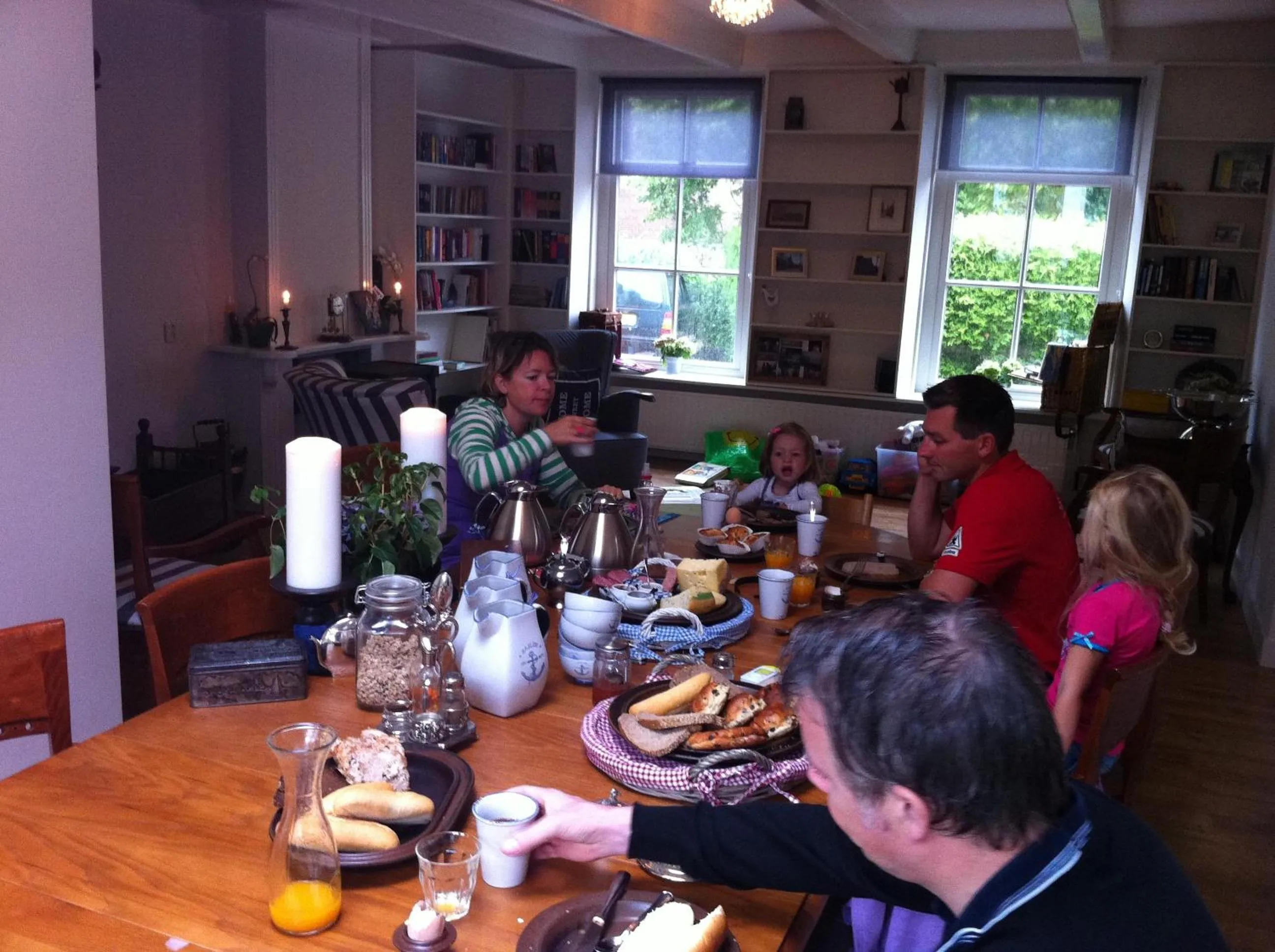 Restaurant/places to eat in De Thuiskamer in Grou als B&B of Vakantiehuis