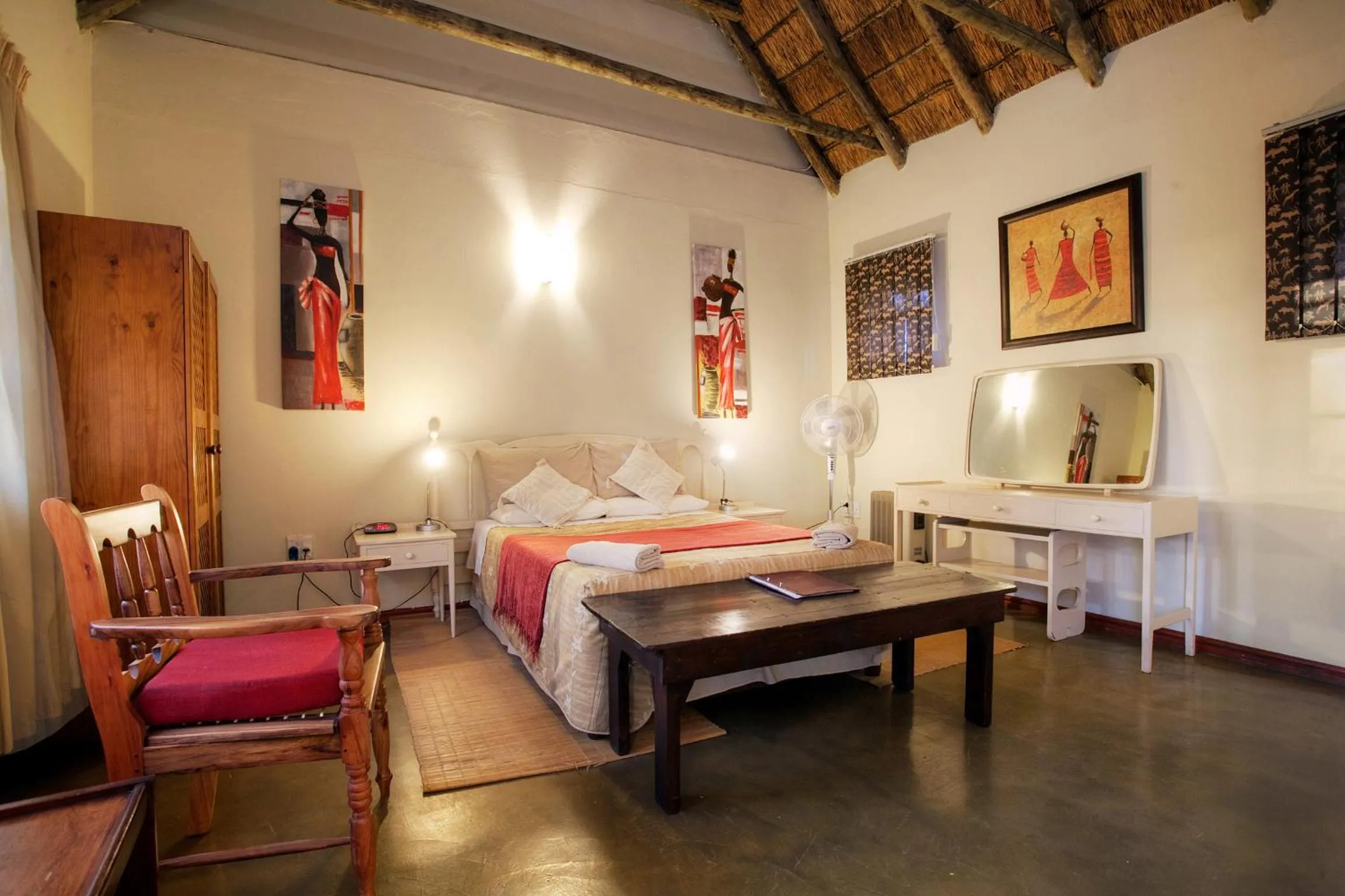 Bed in Rosedale Organic Farm Bed & Breakfast