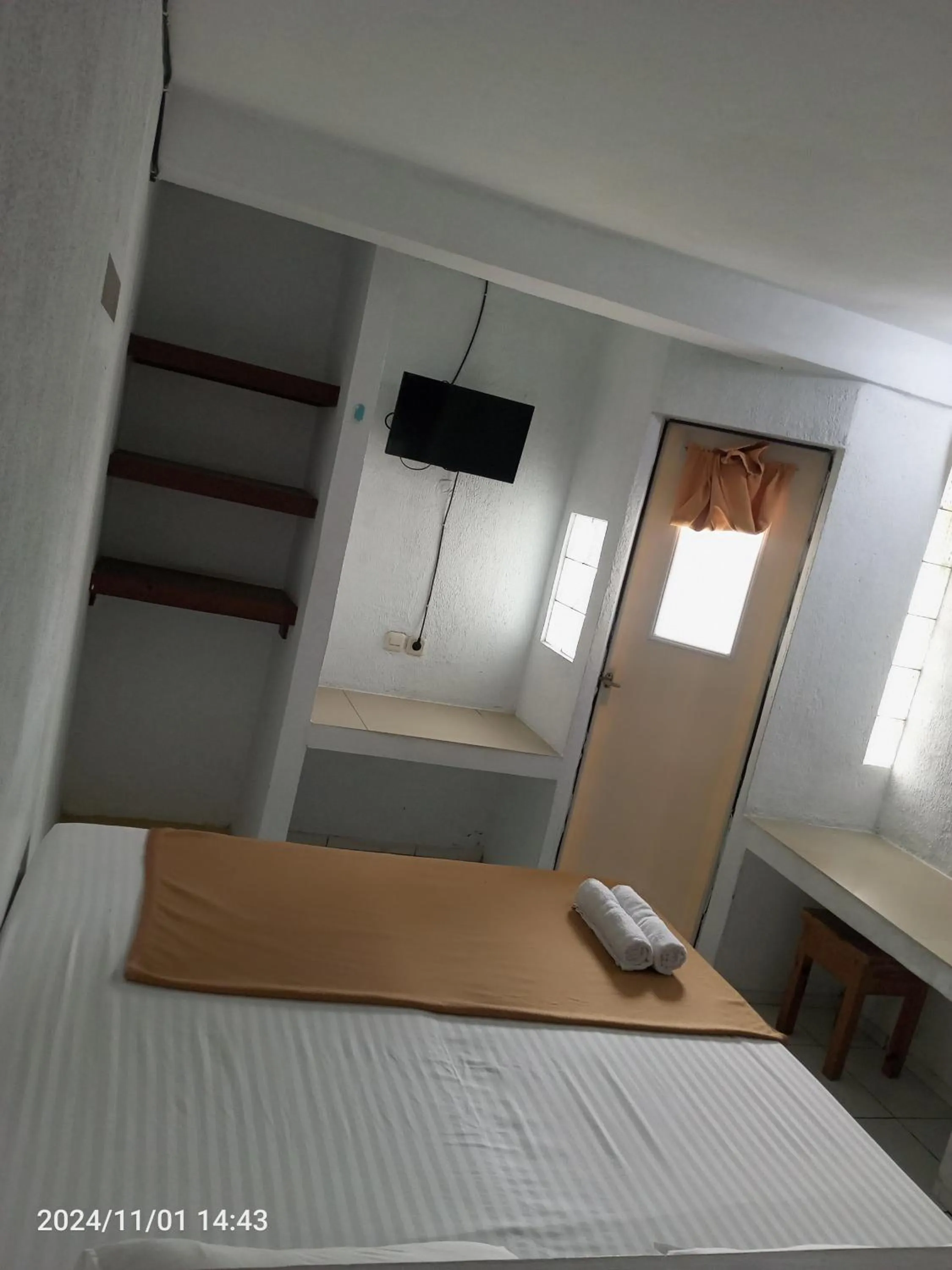 Bed in G357 Near Margo City