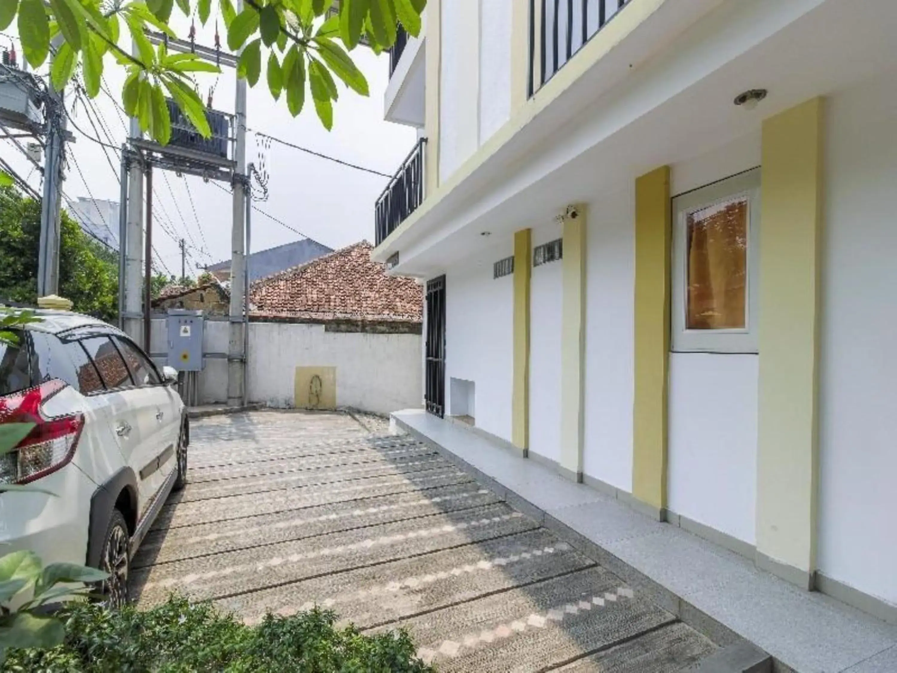 Property building in G357 Near Margo City Property building in G357 Near Margo City