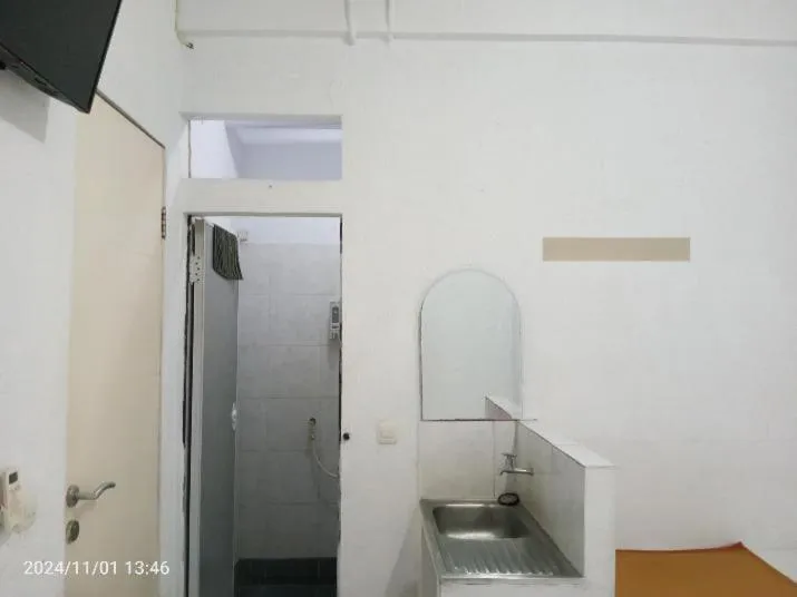 G357 Near Margo City