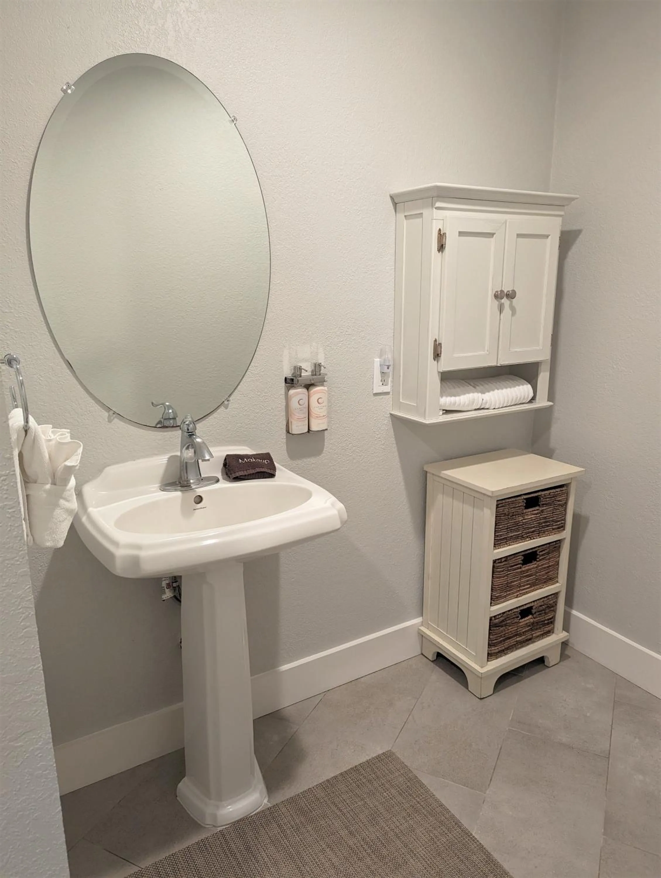 Bathroom in Capitola Hotel
