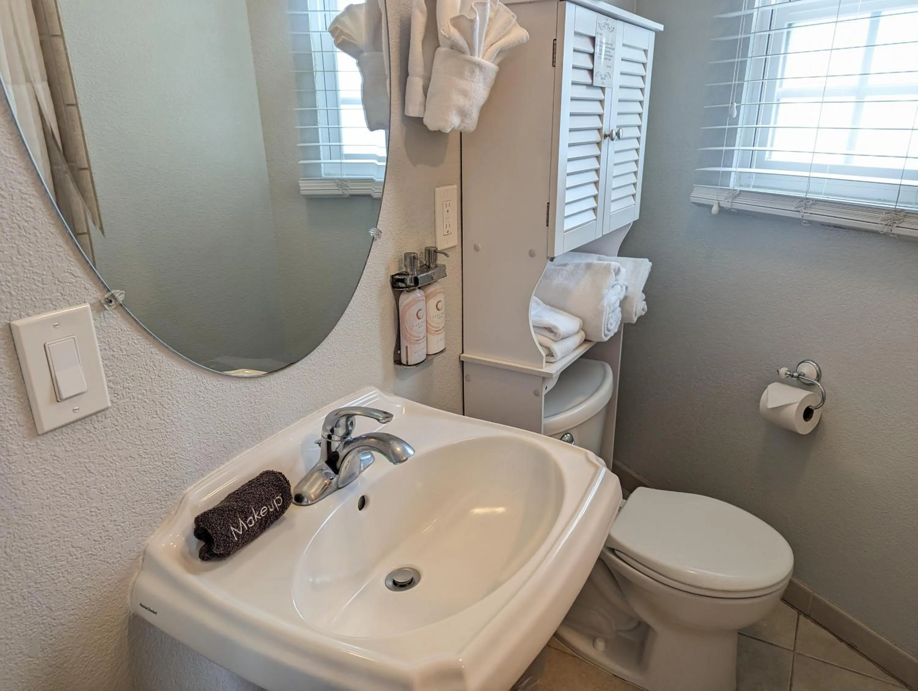 Bathroom in Capitola Hotel