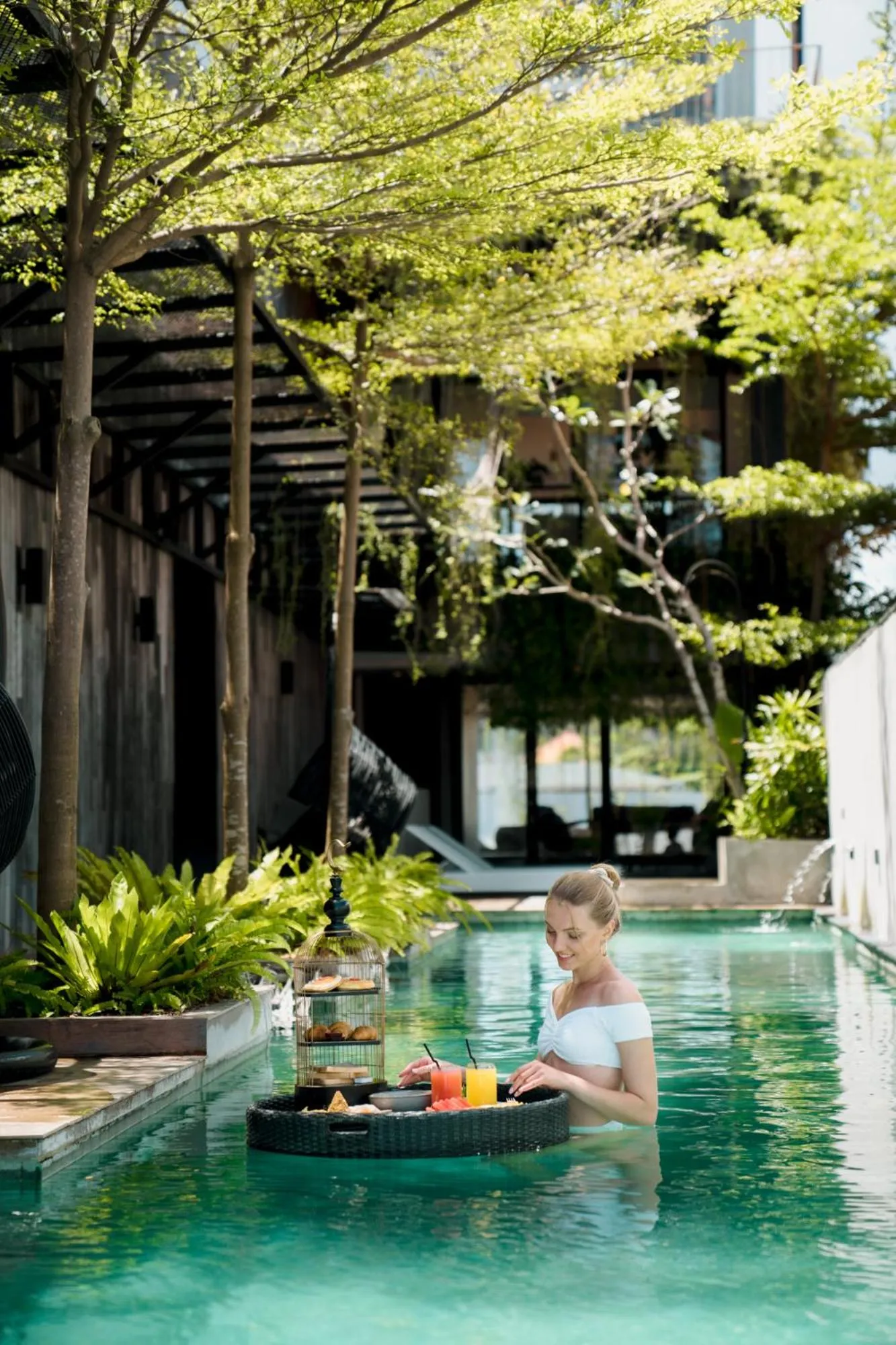 Swimming pool in Lloyd's Inn Bali
