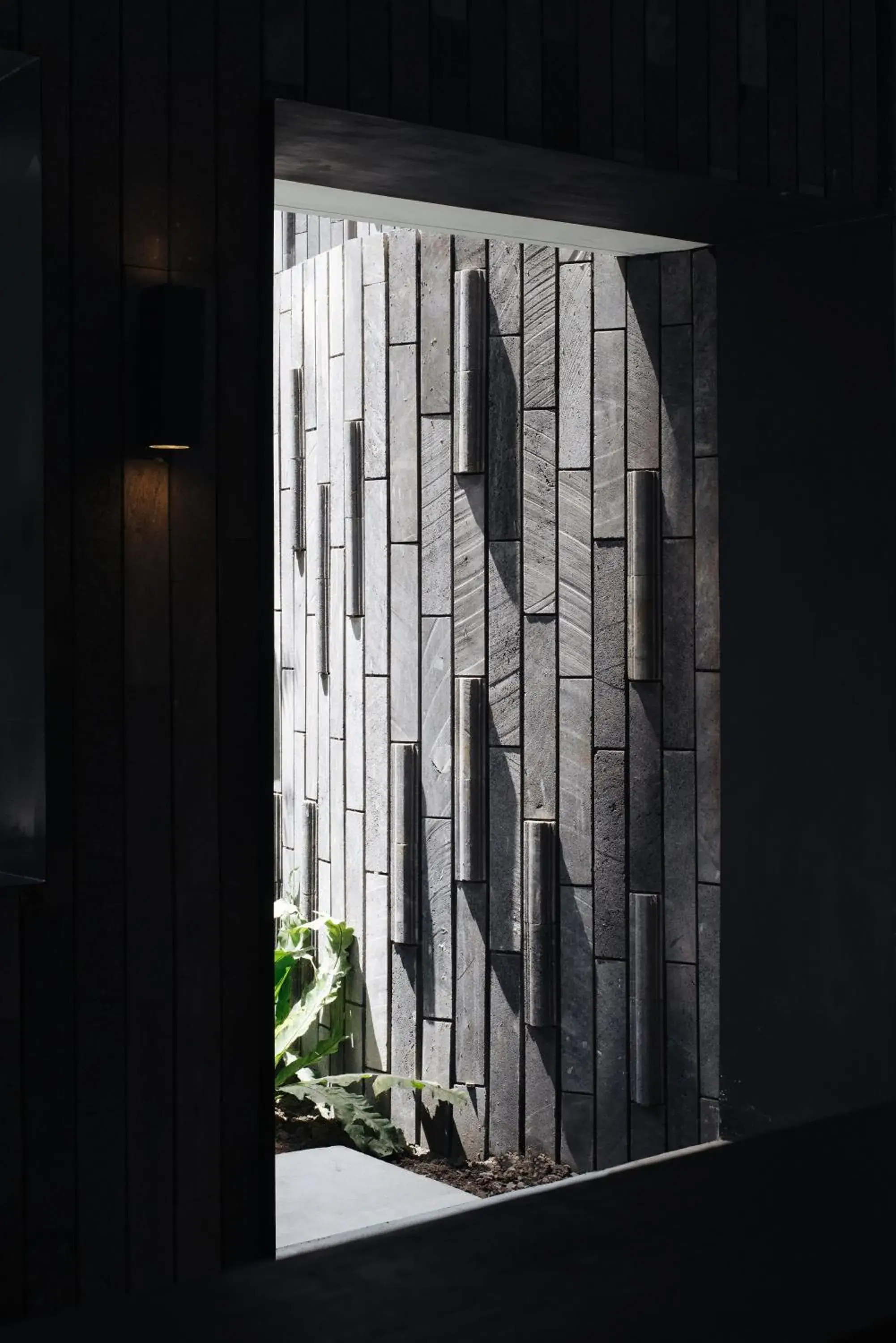 Property building in Lloyd's Inn Bali Property building in Lloyd's Inn Bali