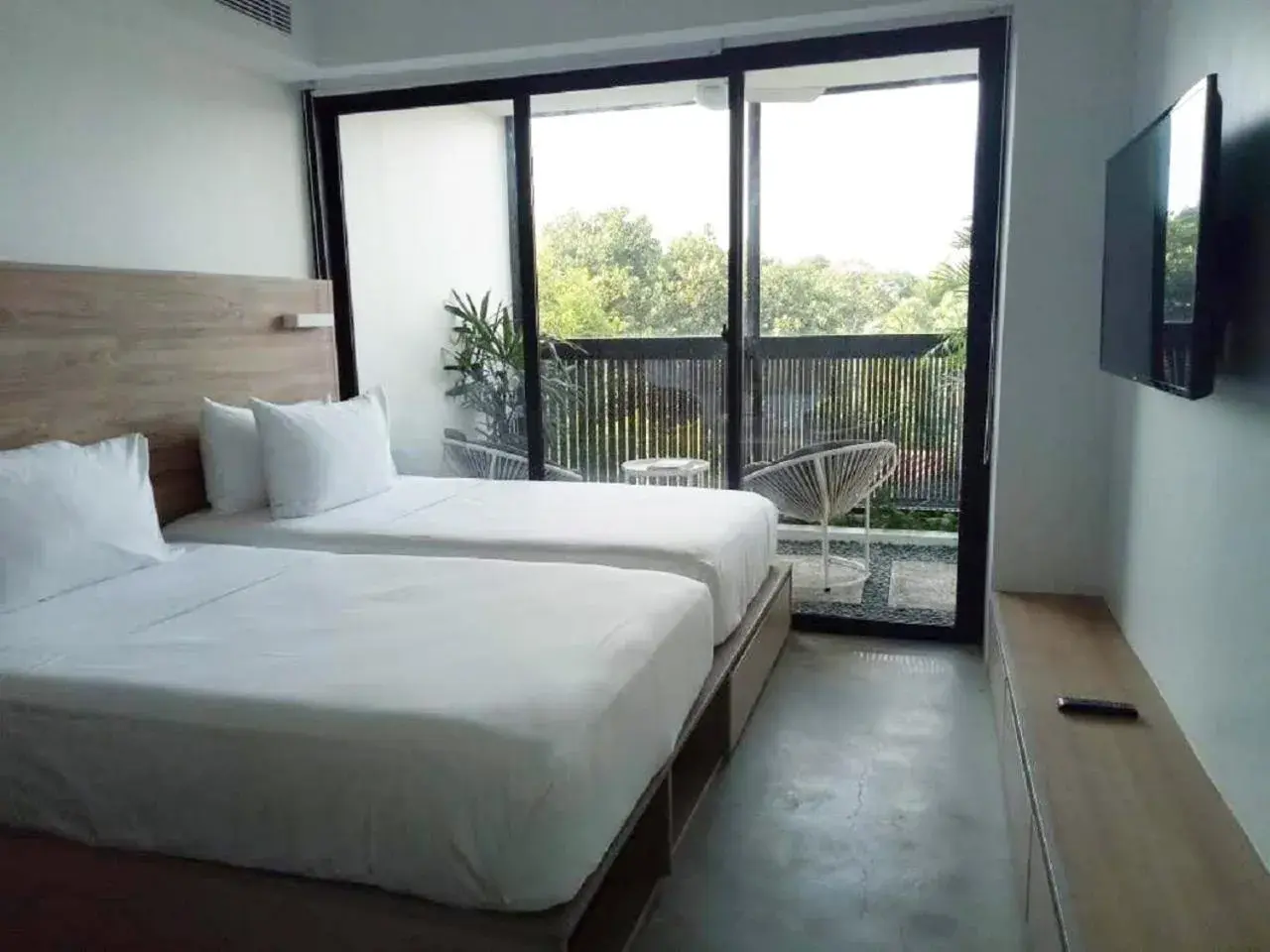 The Garden Room Twin in Lloyd's Inn Bali The Garden Room Twin in Lloyd's Inn Bali