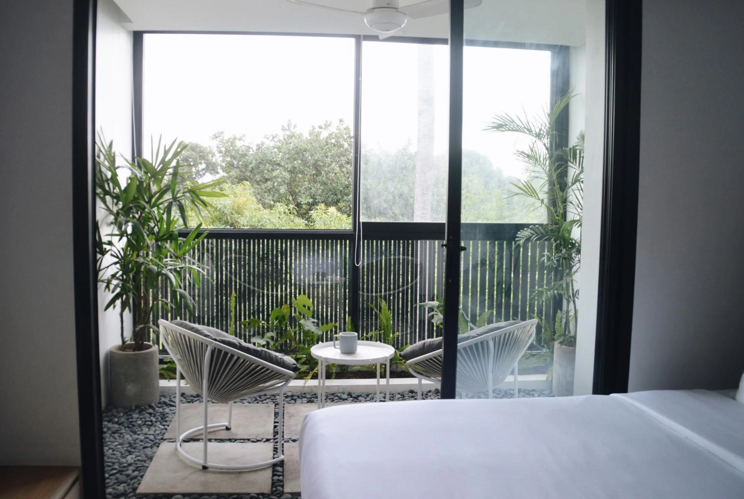 Balcony/Terrace, Bed in Lloyd's Inn Bali