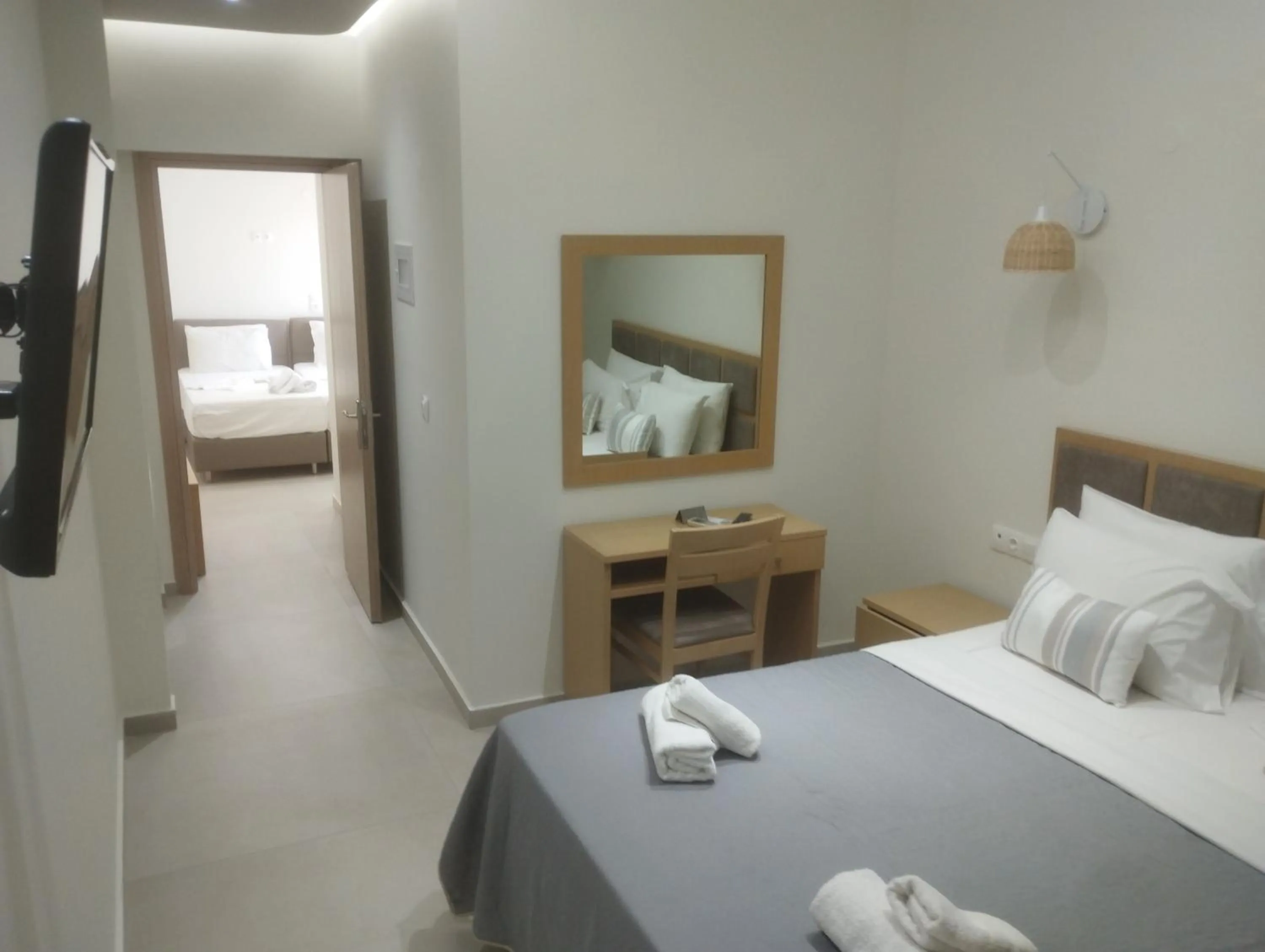 Photo of the whole room, Bed in Thassos Hotel