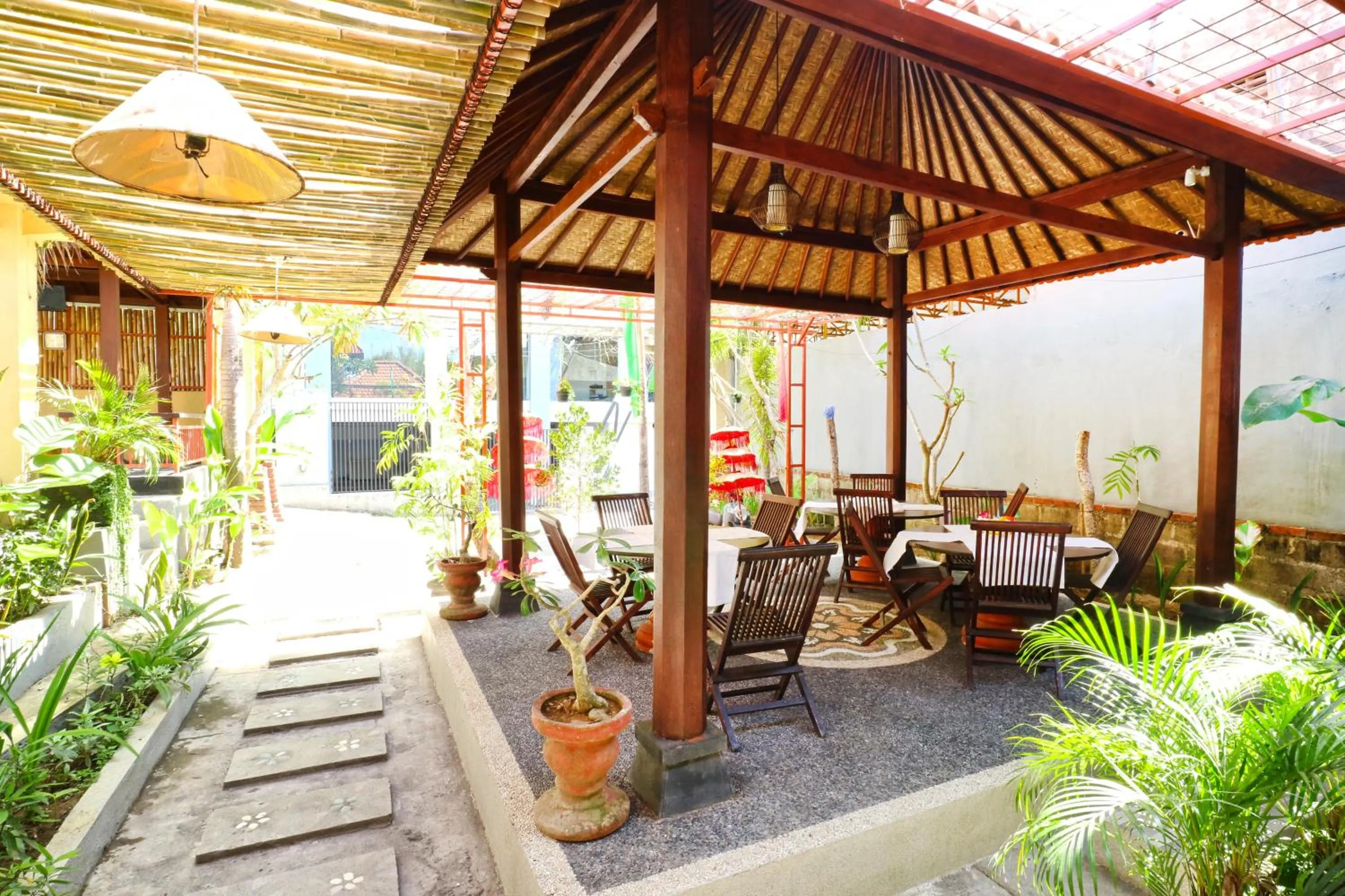 Restaurant/places to eat in Taste of Bali Hostel