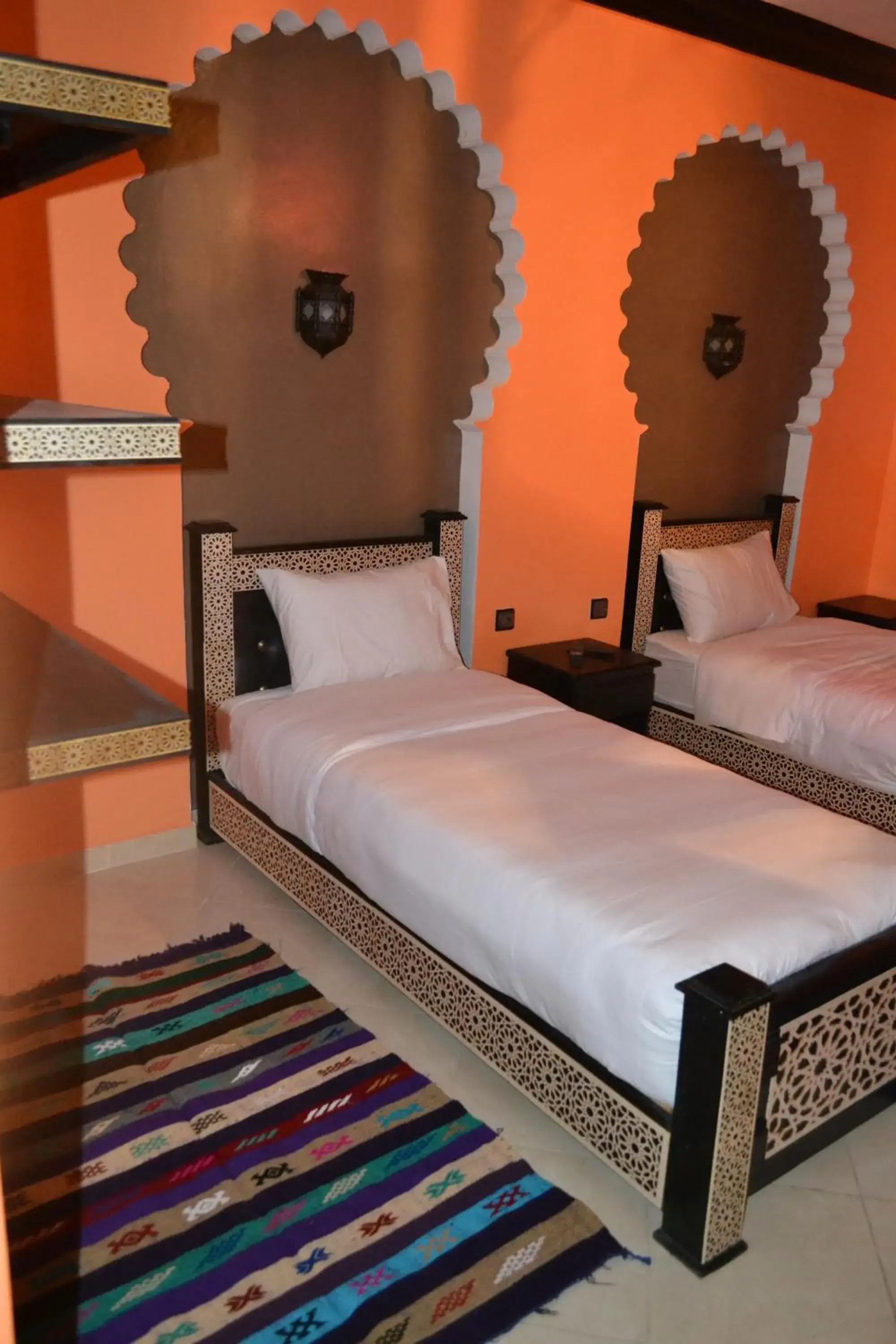 Triple Room with Private Bathroom in Inyan Dakhla Hotel Triple Room with Private Bathroom in Inyan Dakhla Hotel