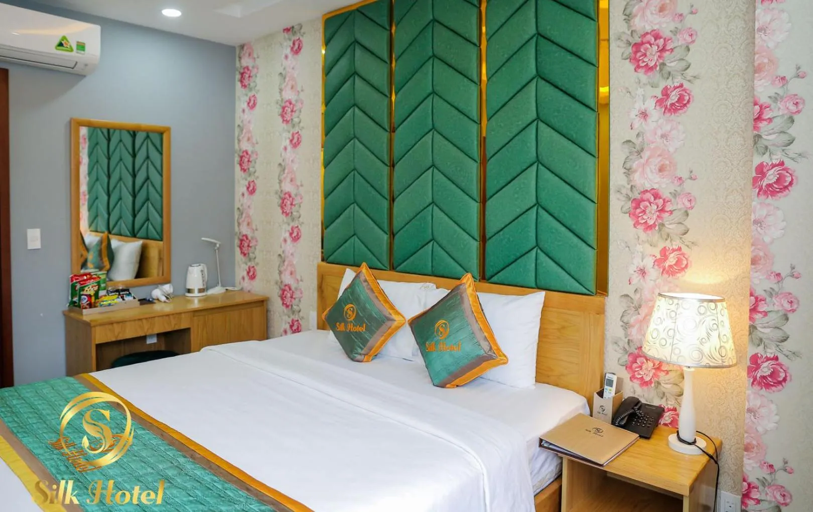 Bed in Silk Hotel near Tan Son Nhat Airport