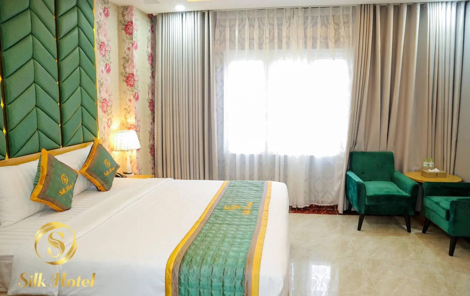 Bed in Silk Hotel near Tan Son Nhat Airport