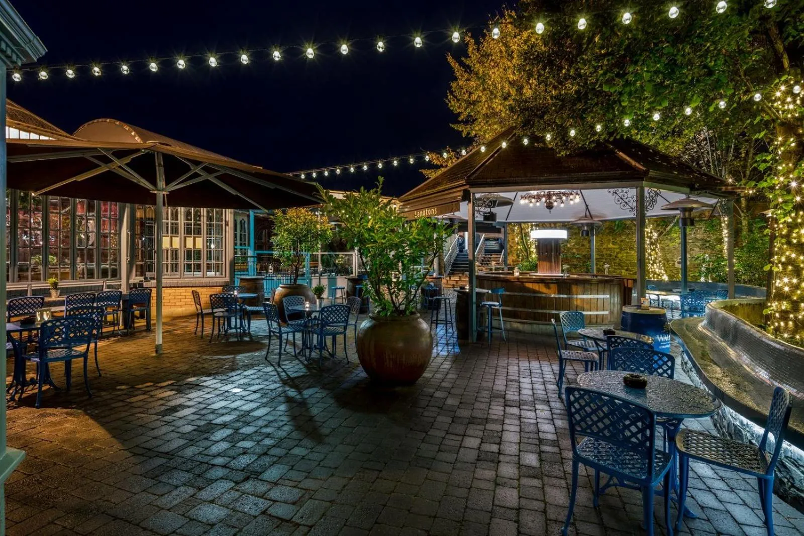 Property building in Langtons Hotel Kilkenny