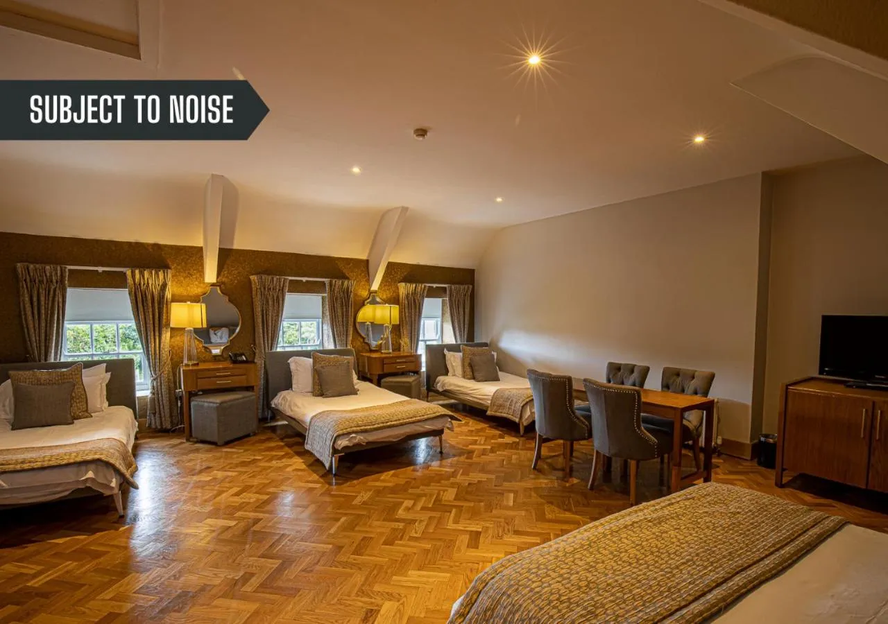 Bedroom, Bed in Langtons Hotel Kilkenny