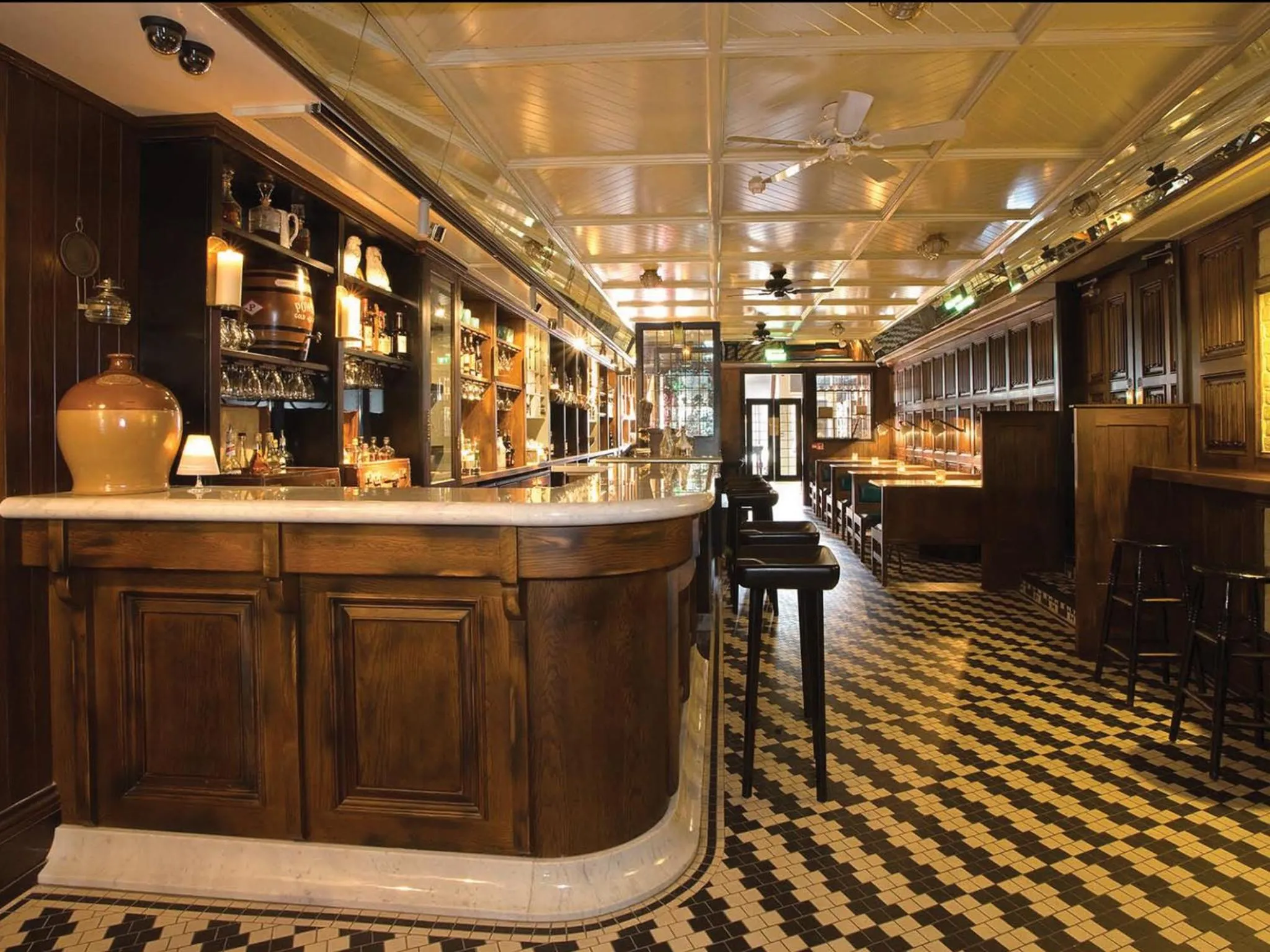 Lounge or bar in Langtons Hotel Kilkenny