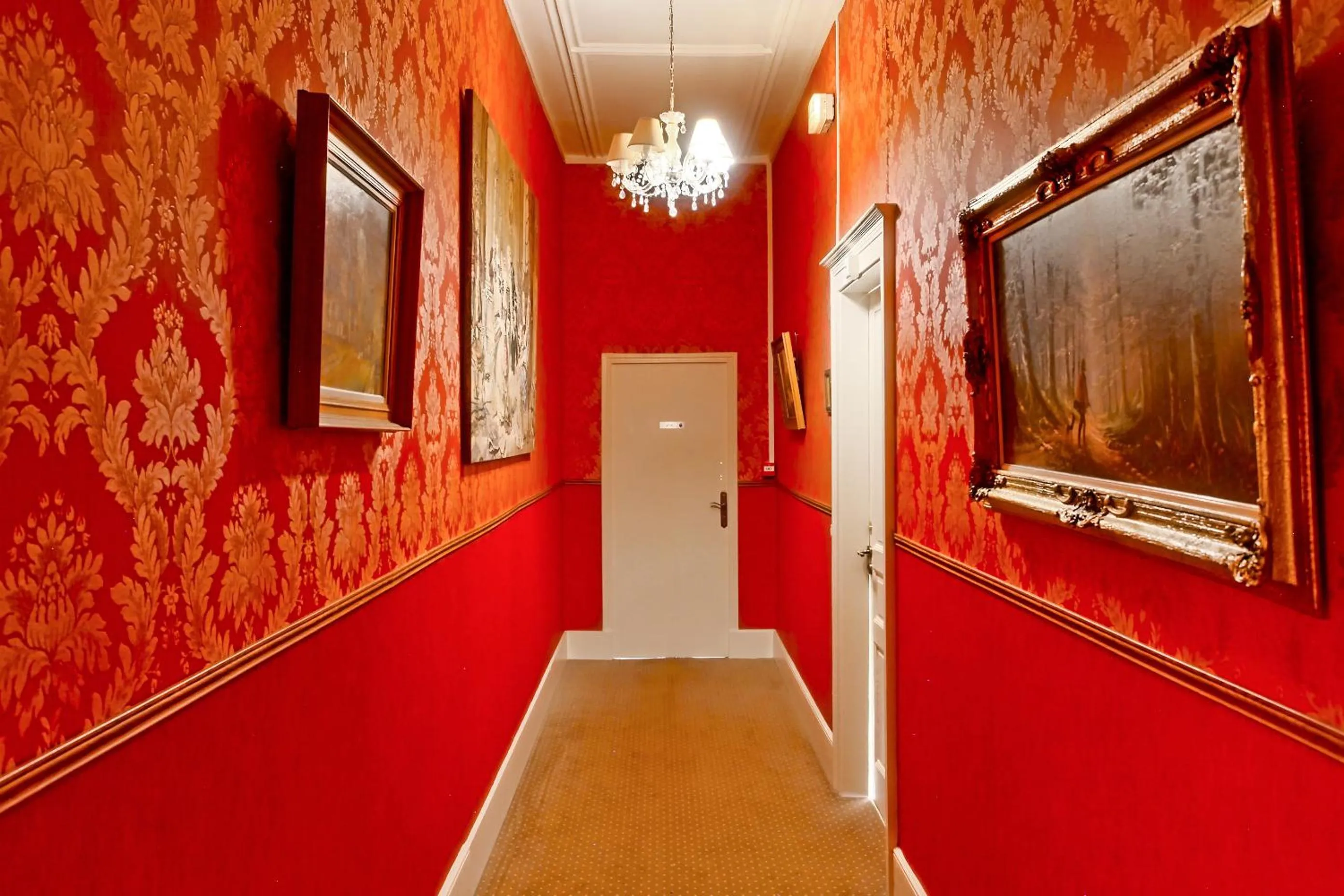 Lobby or reception in Château de Moulin-le-Comte