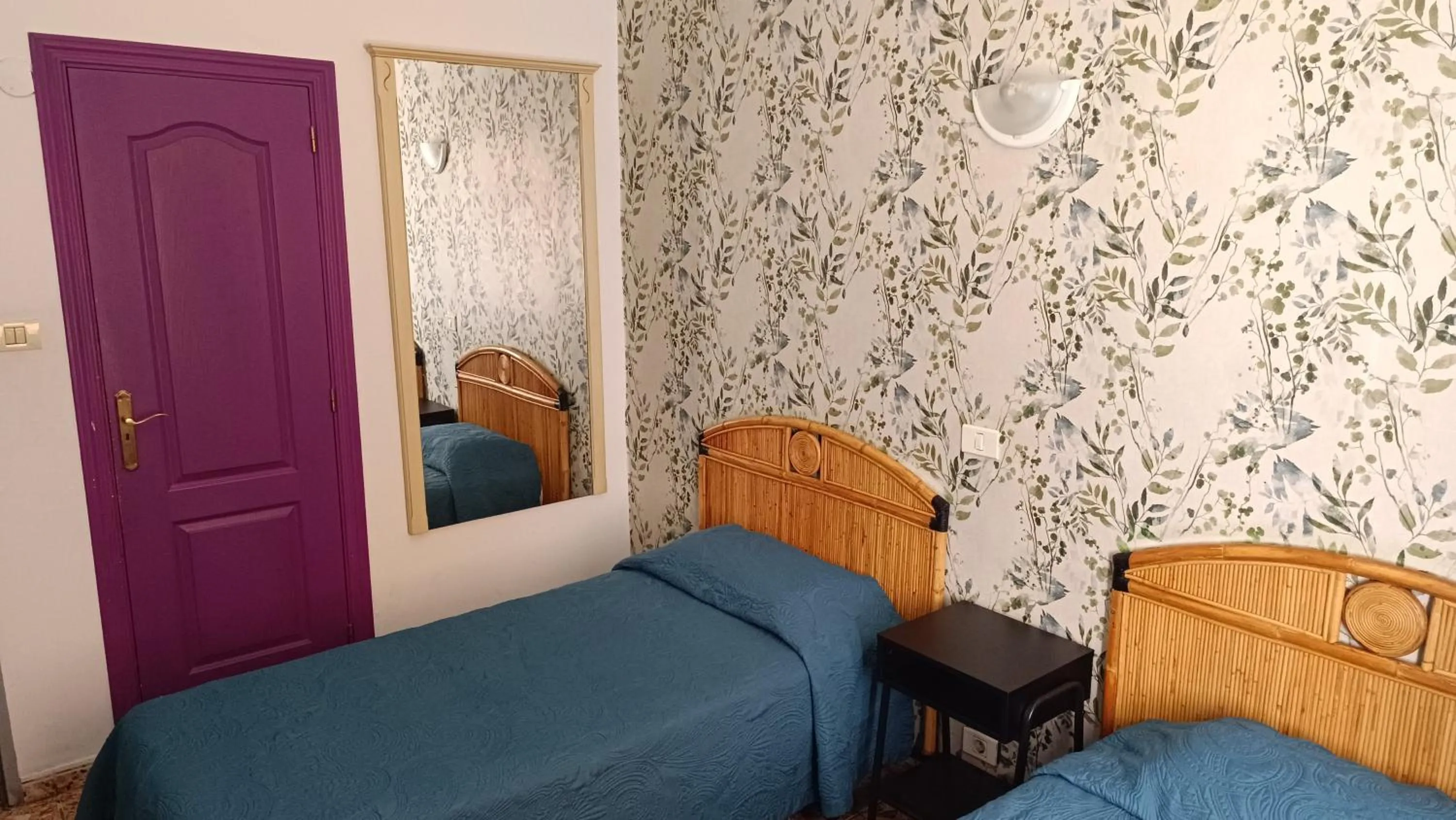 Bed in Alcaravaneras Hostel