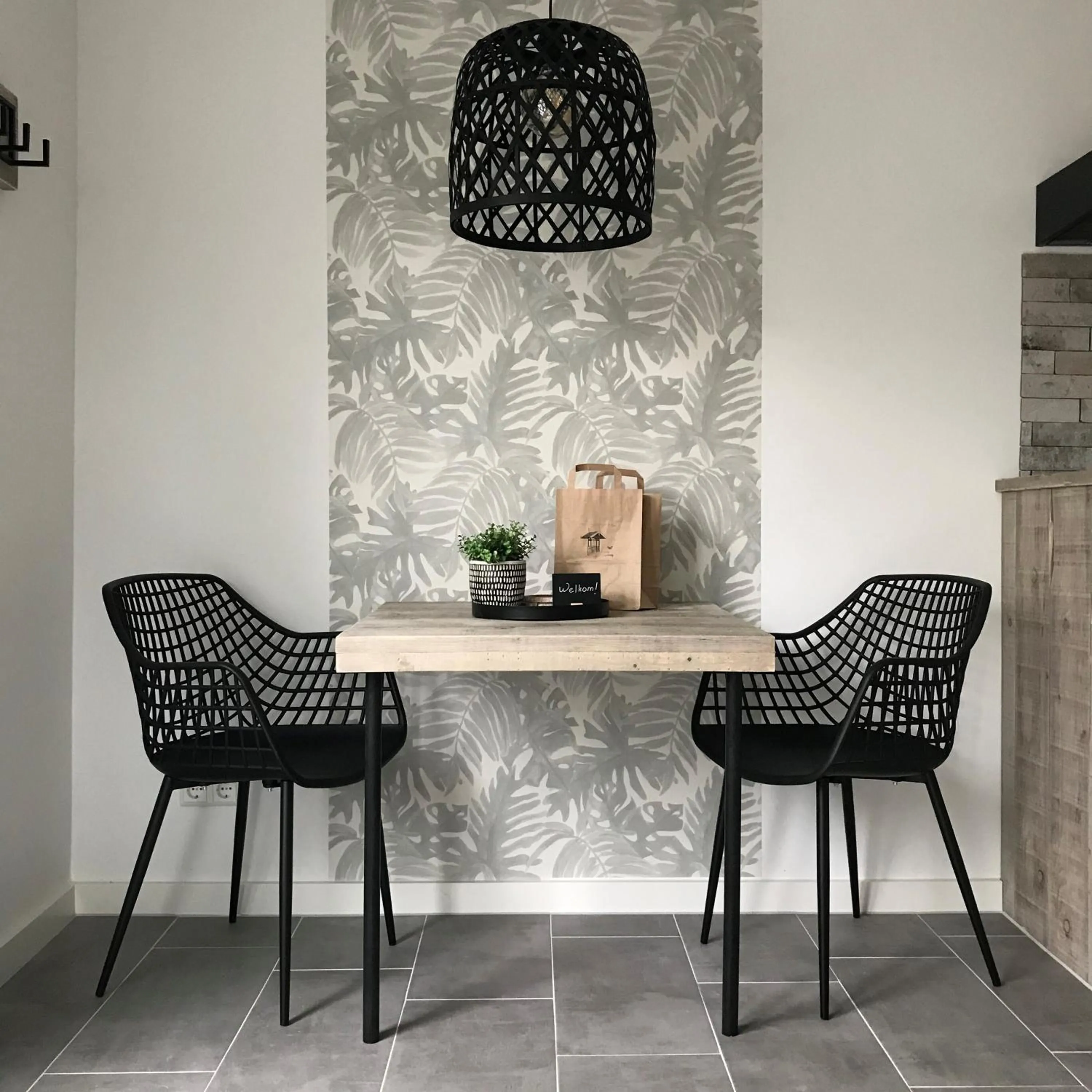 Dining area in Gastenverblijf Rodenburg