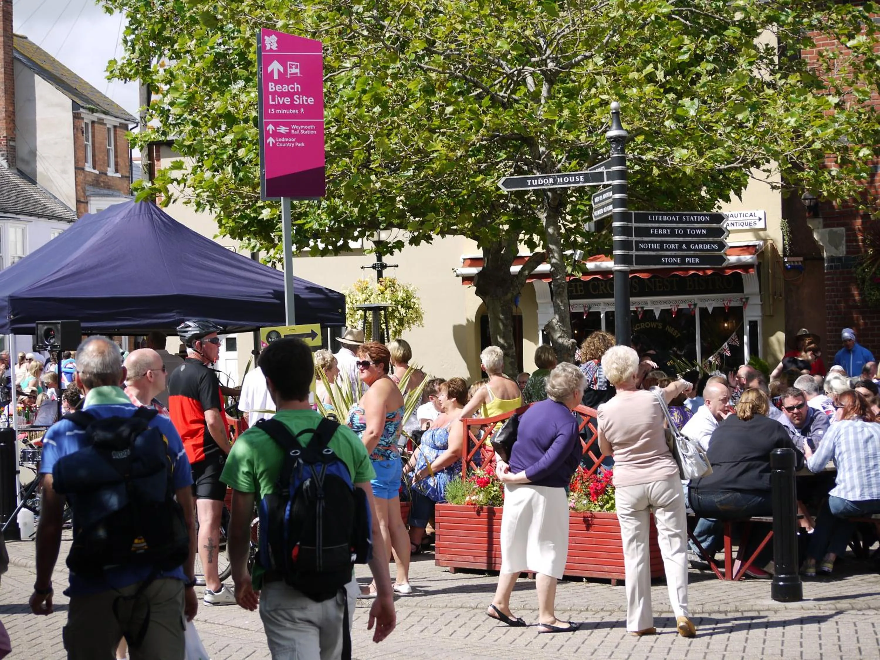 Restaurant/places to eat in Driftwood B&B Weymouth