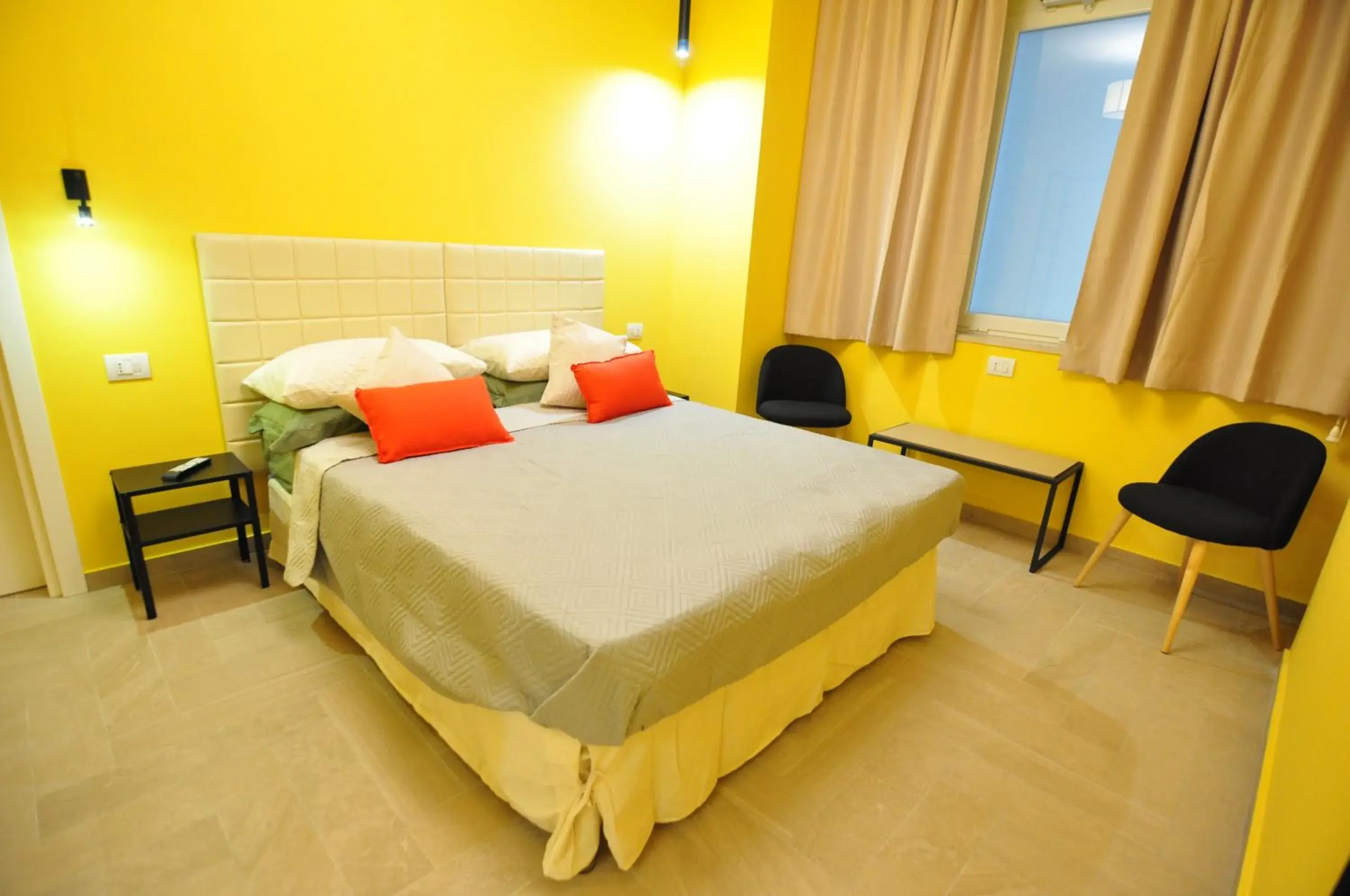 Standard Double Room in Delco Naples Standard Double Room in Delco Naples