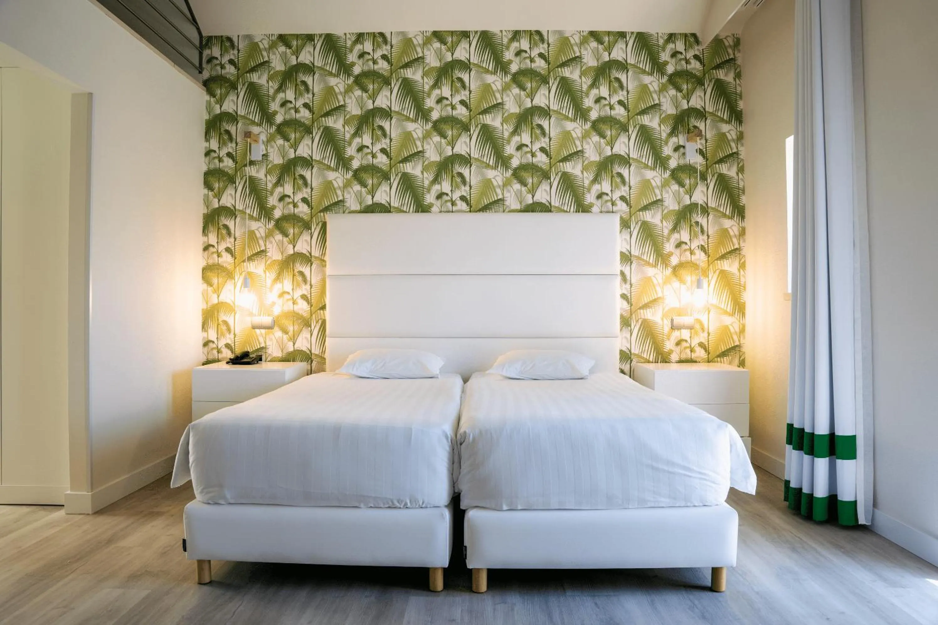 Bedroom, Bed in Hotel Cristal Praia Resort & SPA