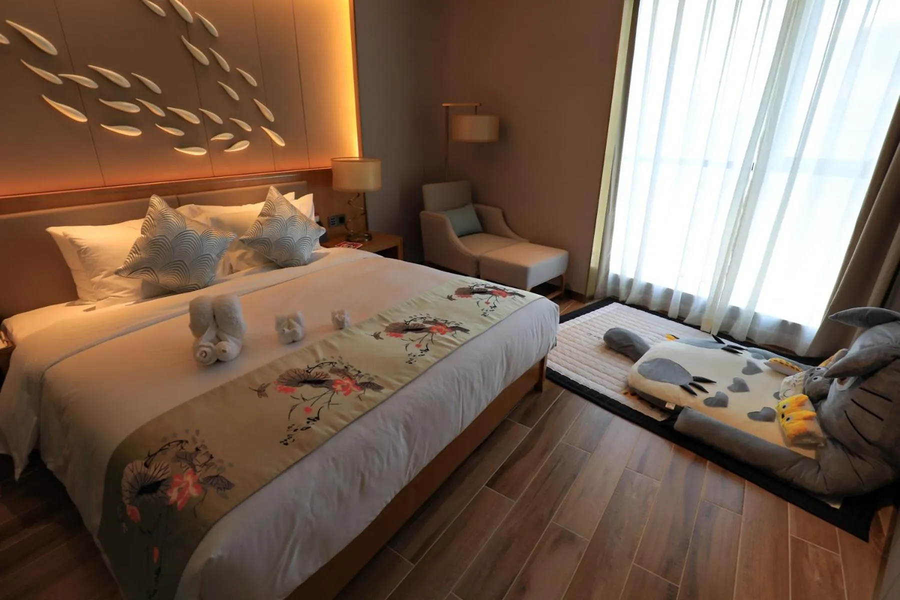 Ramada Plaza Fuxian Lake