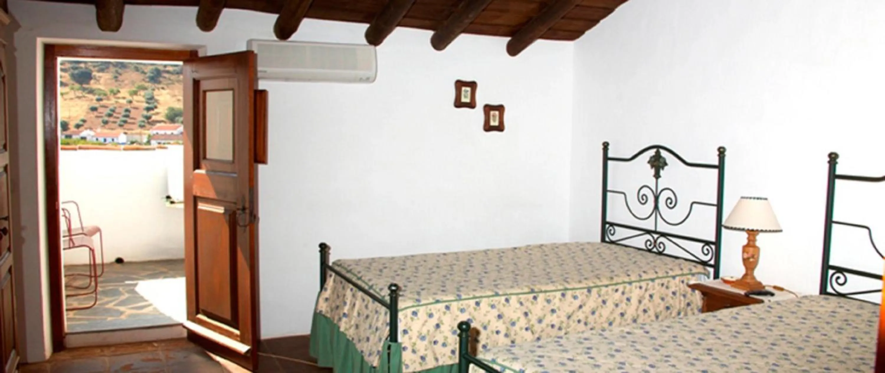 Twin Room in Casa Saramago