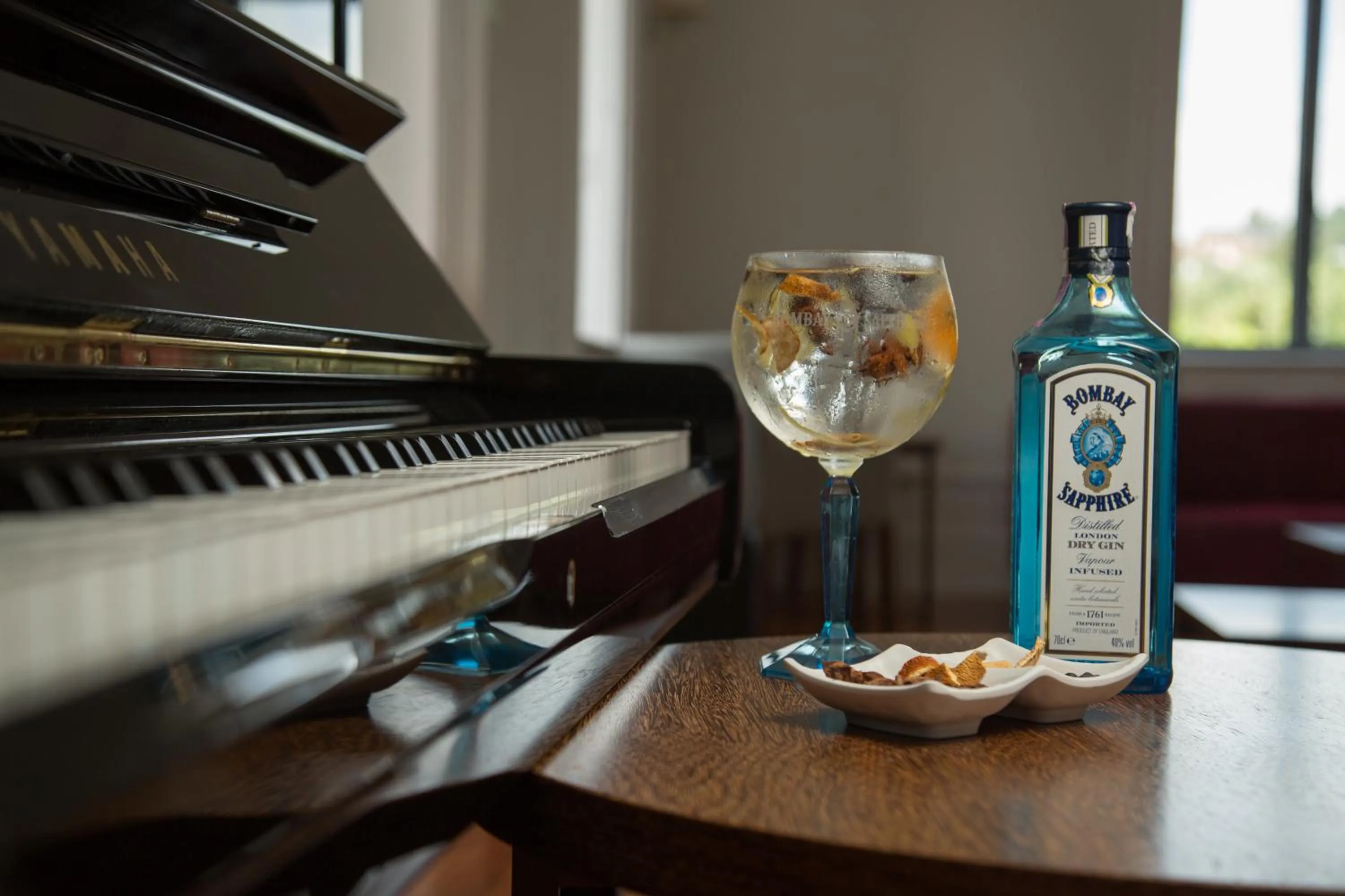 Communal lounge/ TV room in Hotel Quinta da Cruz & SPA