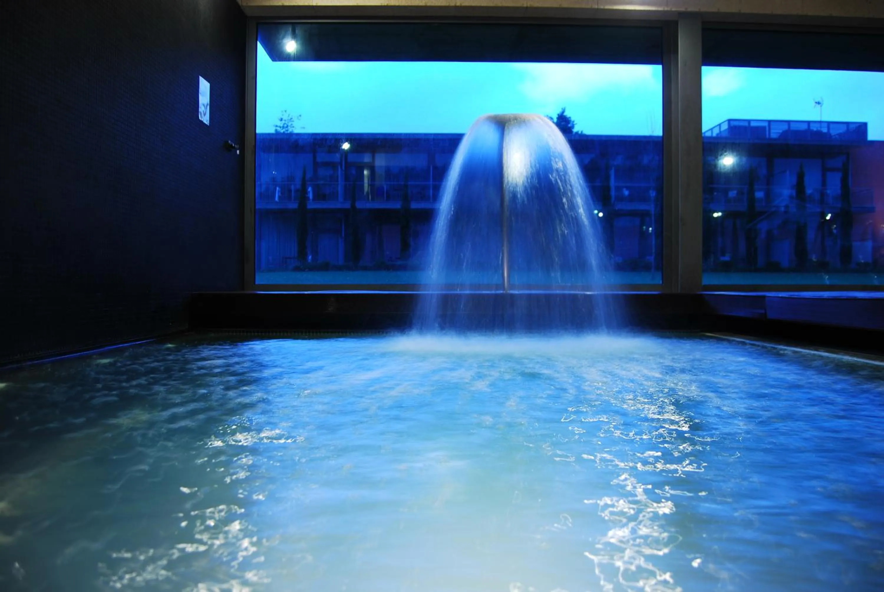 Hot Tub in Hotel Quinta da Cruz & SPA