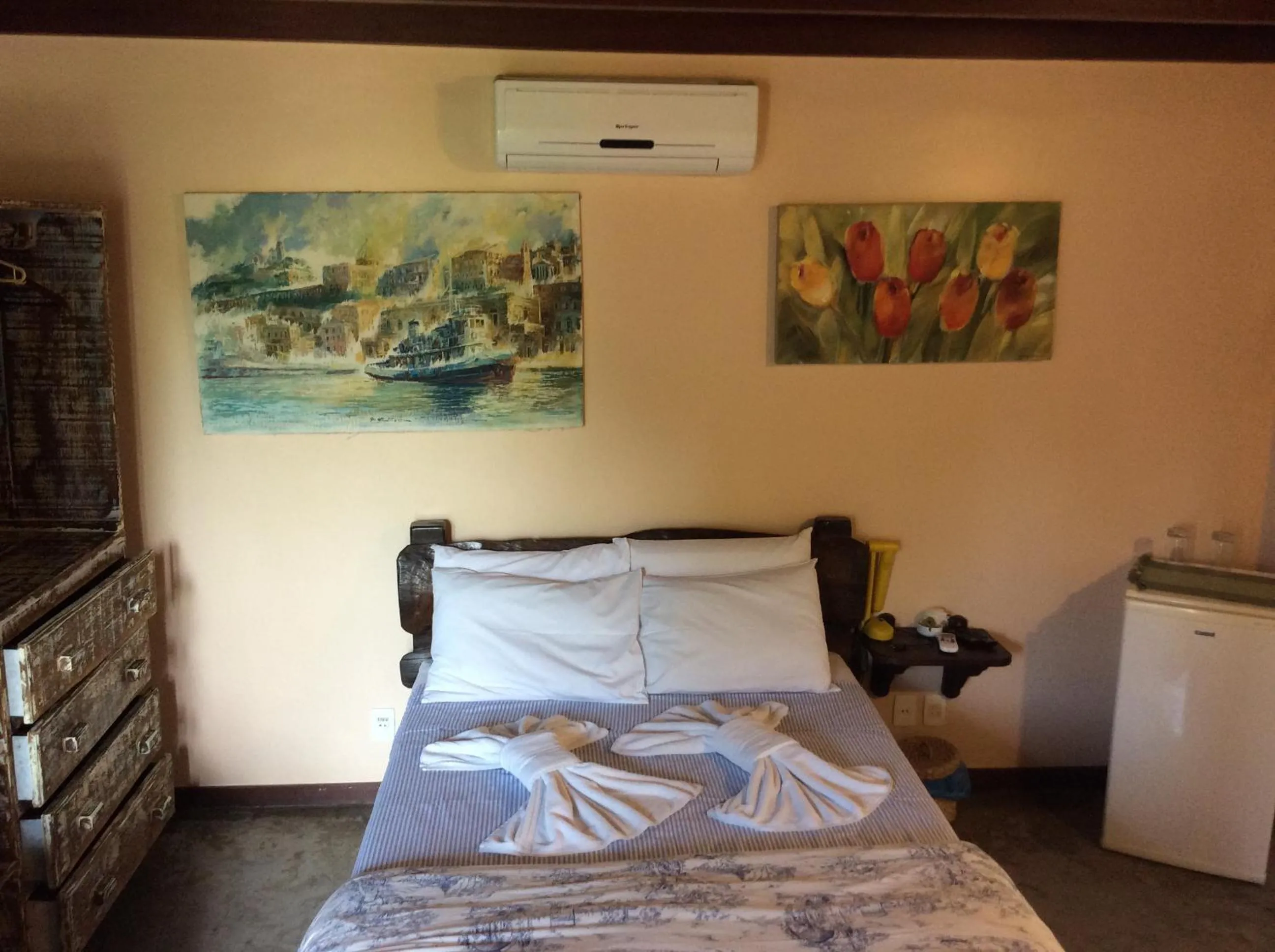 Bed in Pousada Casa das Rosas