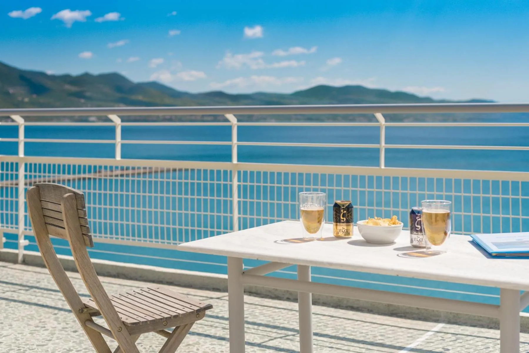 Balcony/Terrace in Seafront Penthouse LEO