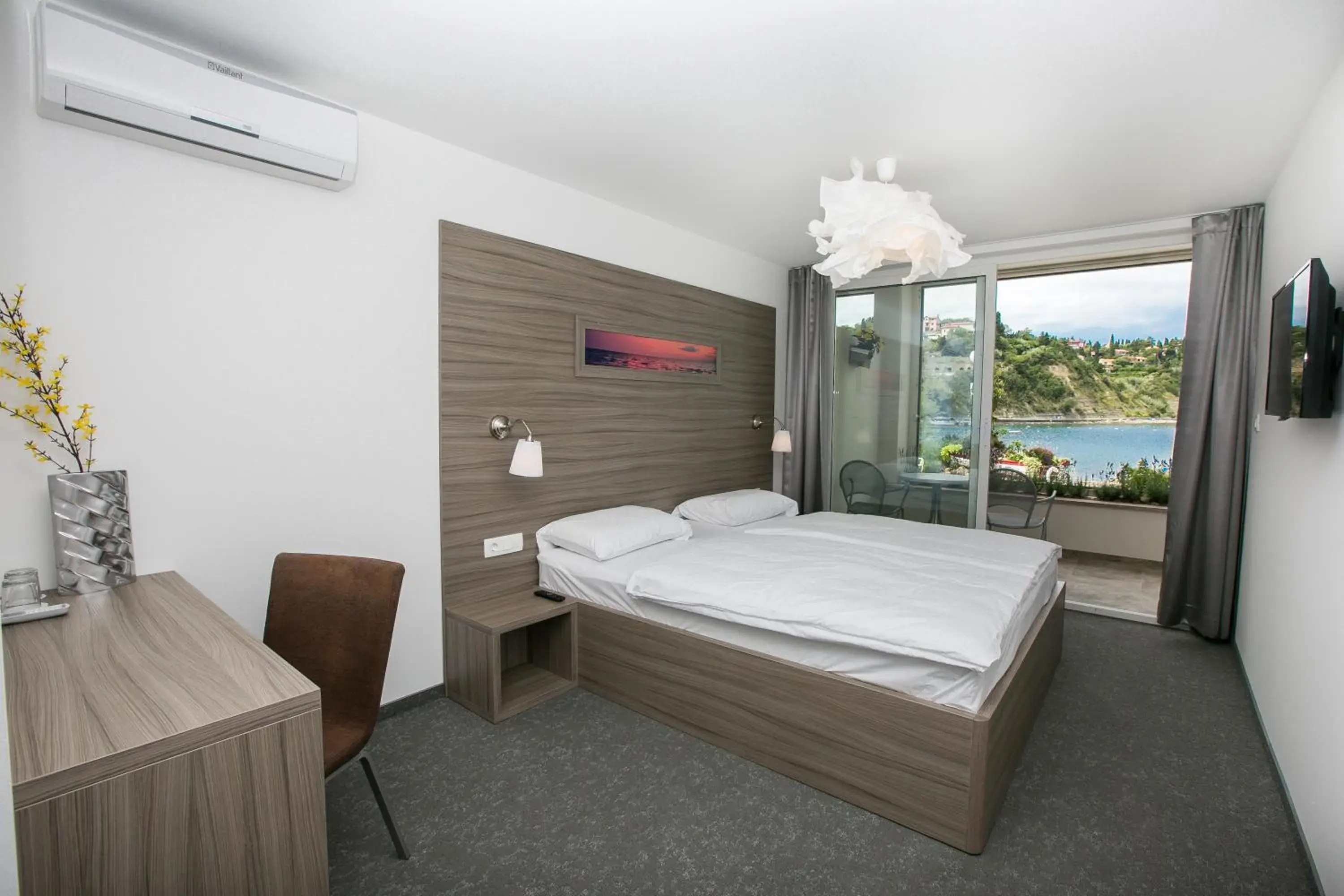 Photo of the whole room, Bed in Barbara Piran Beach Hotel Photo of the whole room, Bed in Barbara Piran Beach Hotel