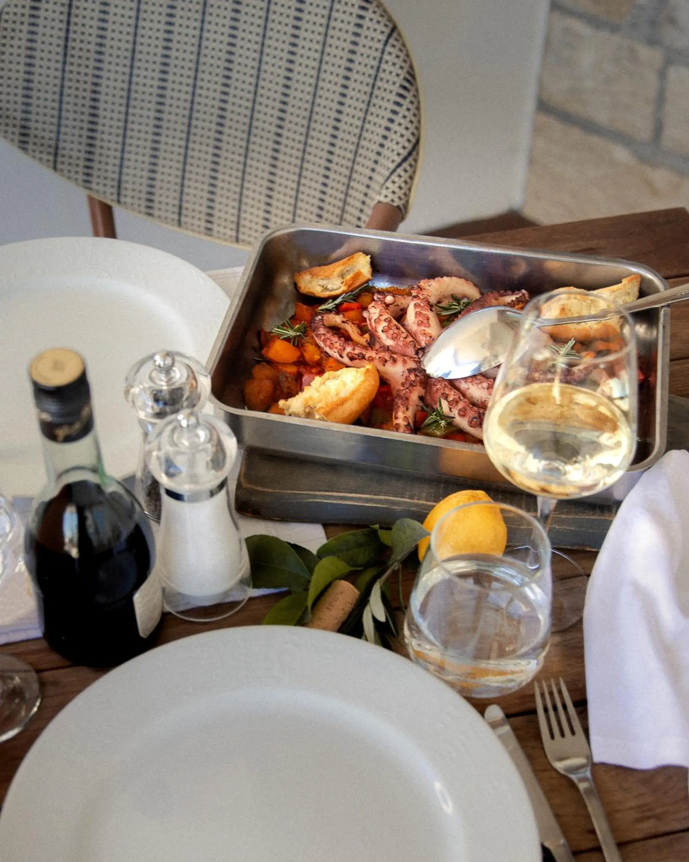 Restaurant/places to eat in Barbara Piran Beach Hotel Restaurant/places to eat in Barbara Piran Beach Hotel