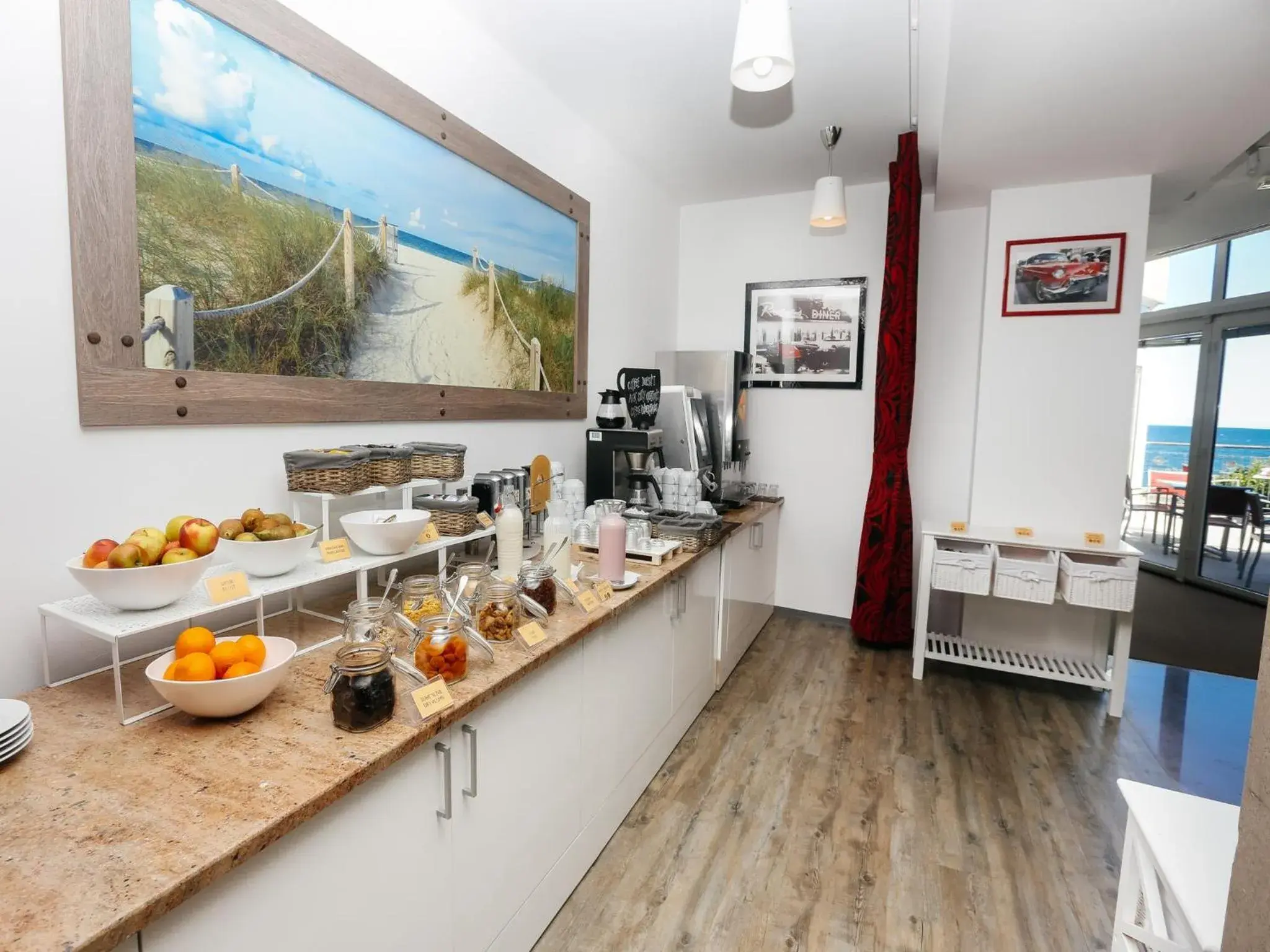 Food and drinks in Barbara Piran Beach Hotel Food and drinks in Barbara Piran Beach Hotel